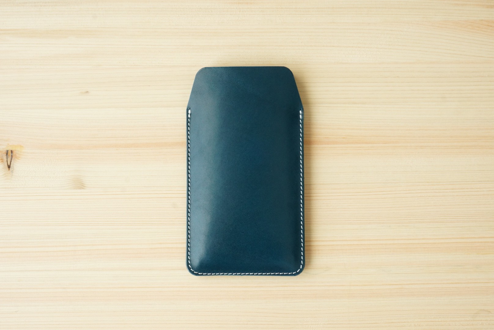 Iphone 各種 レザー スリーブケース ネイビー Se2 11 Pro 11 11 Pro Max Iichi ハンドメイド クラフト作品 手仕事品の通販