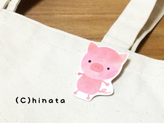 可愛い ぶたさんのイラストブローチ Iichi ハンドメイド クラフト作品 手仕事品の通販