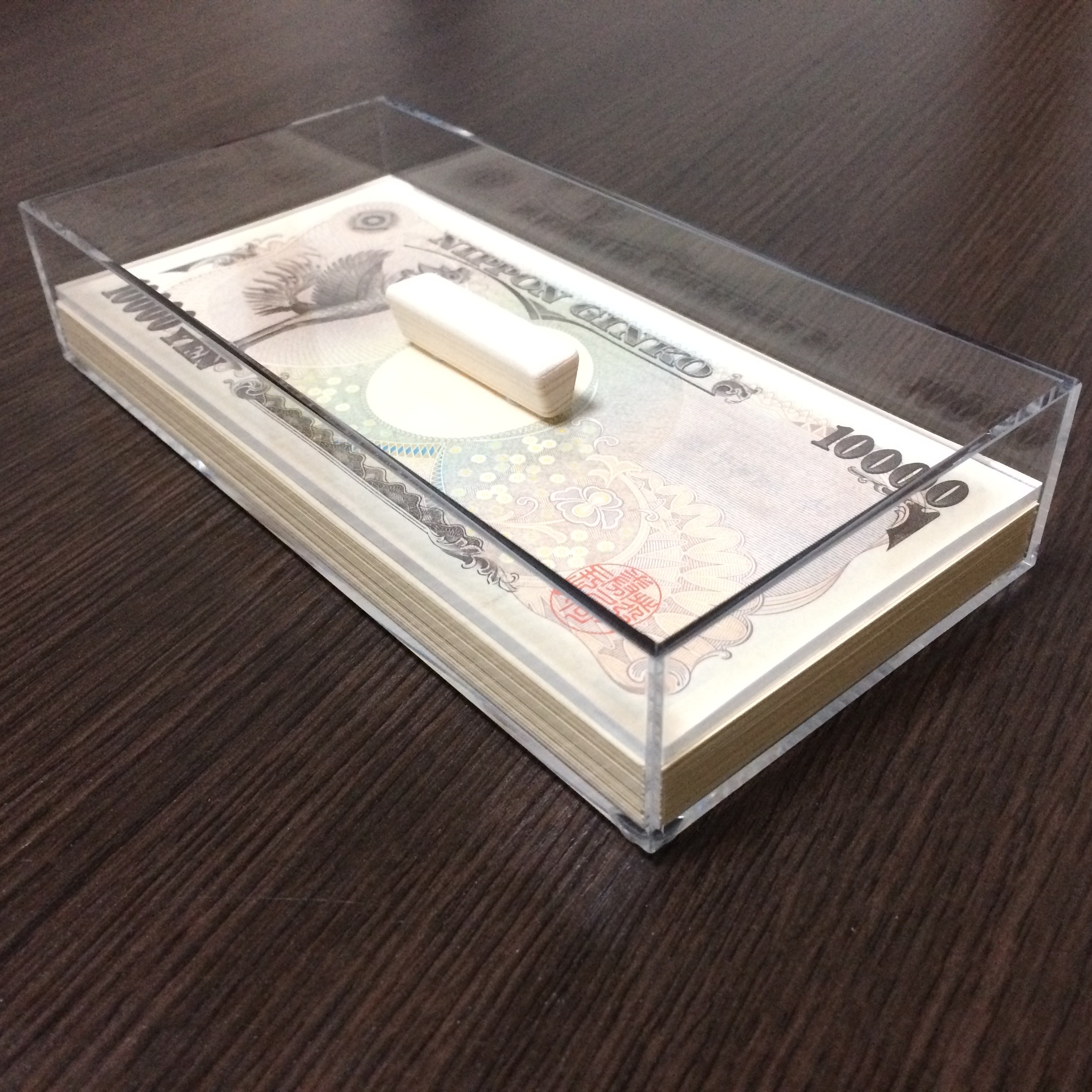 壱万円札専用アクリル高級貯金箱 200万円用 全面透明品 日本製