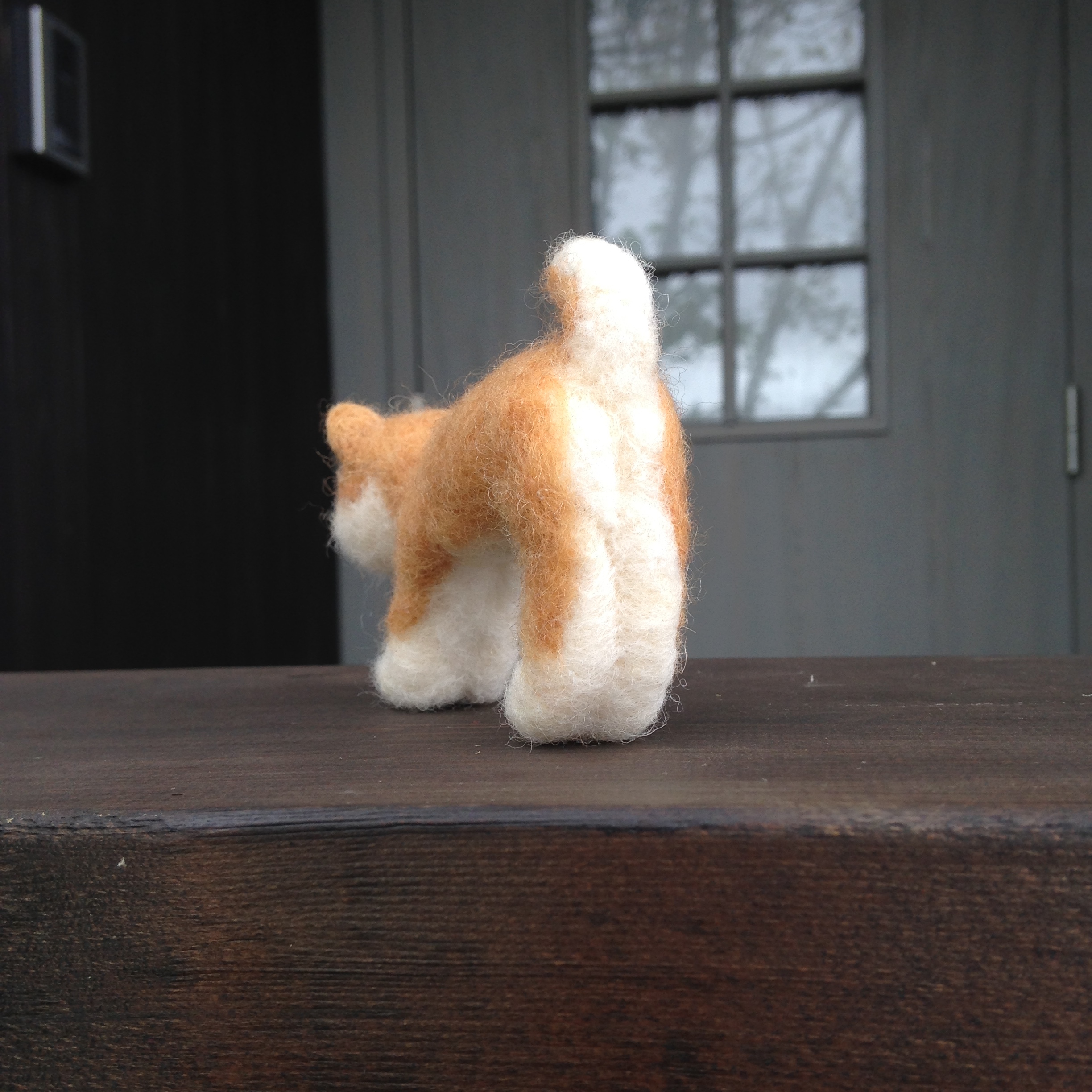 羊毛フェルト 秋田犬のこども Iichi ハンドメイド クラフト作品 手仕事品の通販
