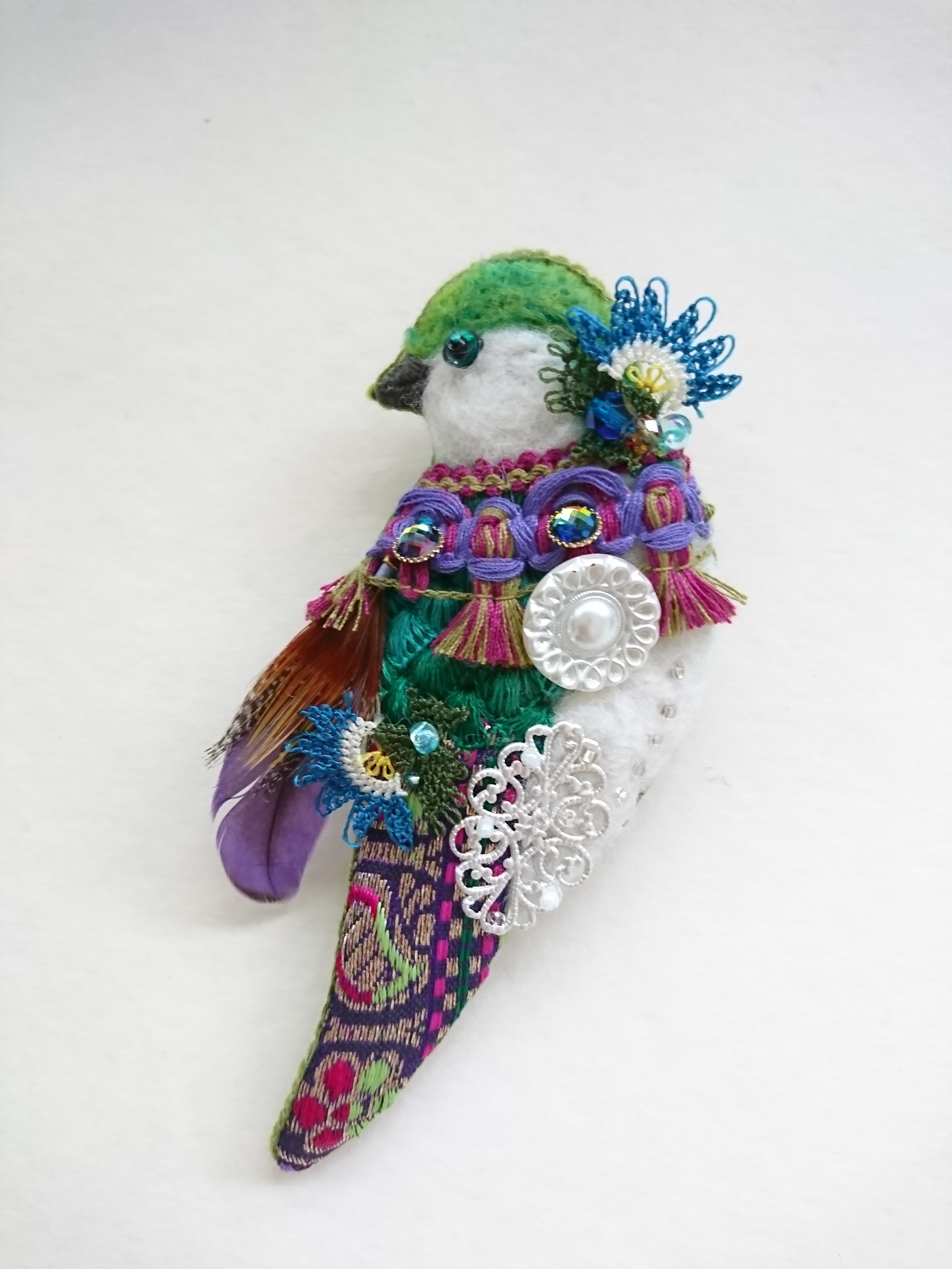 Irodori Az Brooch スミレミドリツバメ Iichi ハンドメイド クラフト作品 手仕事品の通販