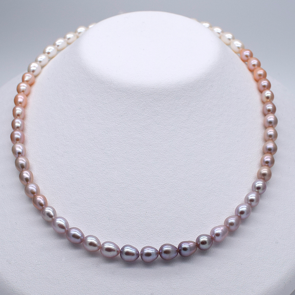 Sale 連40cm 中粒 淡水パール ライス グラデーションマルチカラー 真珠 7mm 素材 パーツ 送料無料 Iichi ハンドメイド クラフト作品 手仕事品の通販