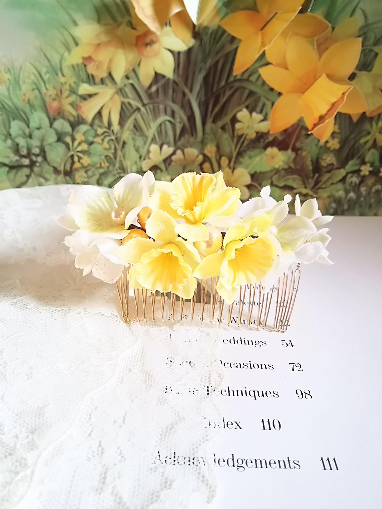 Irodoru 水仙のコーム お呼ばれ ナチュラル パーティー セレモニー フラダンス かんざし 髪飾り ヘアピン Iichi ハンドメイド クラフト作品 手仕事品の通販