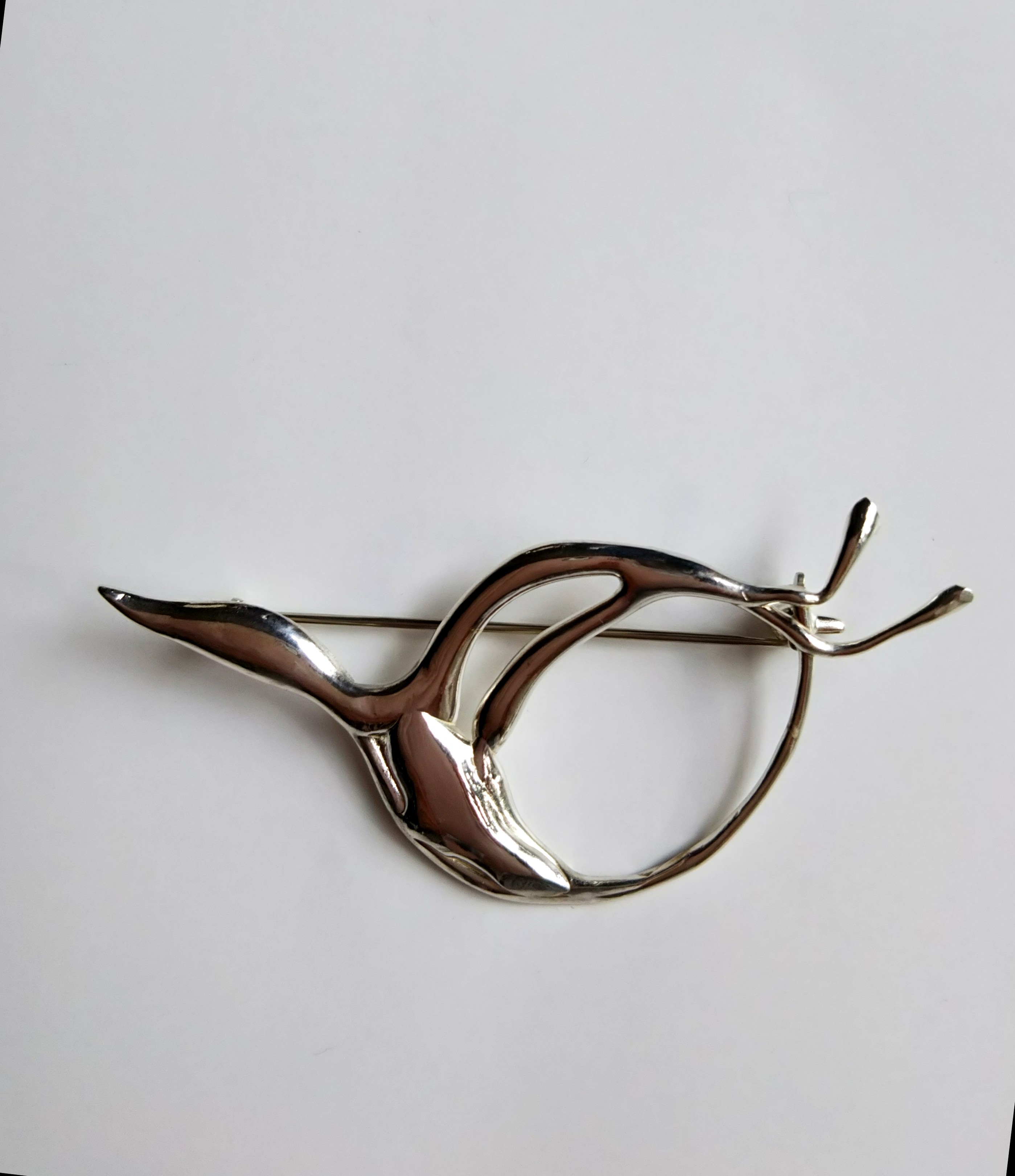 Sv925 飛ぶ鳥のブローチ Iichi ハンドメイド クラフト作品 手仕事品の通販