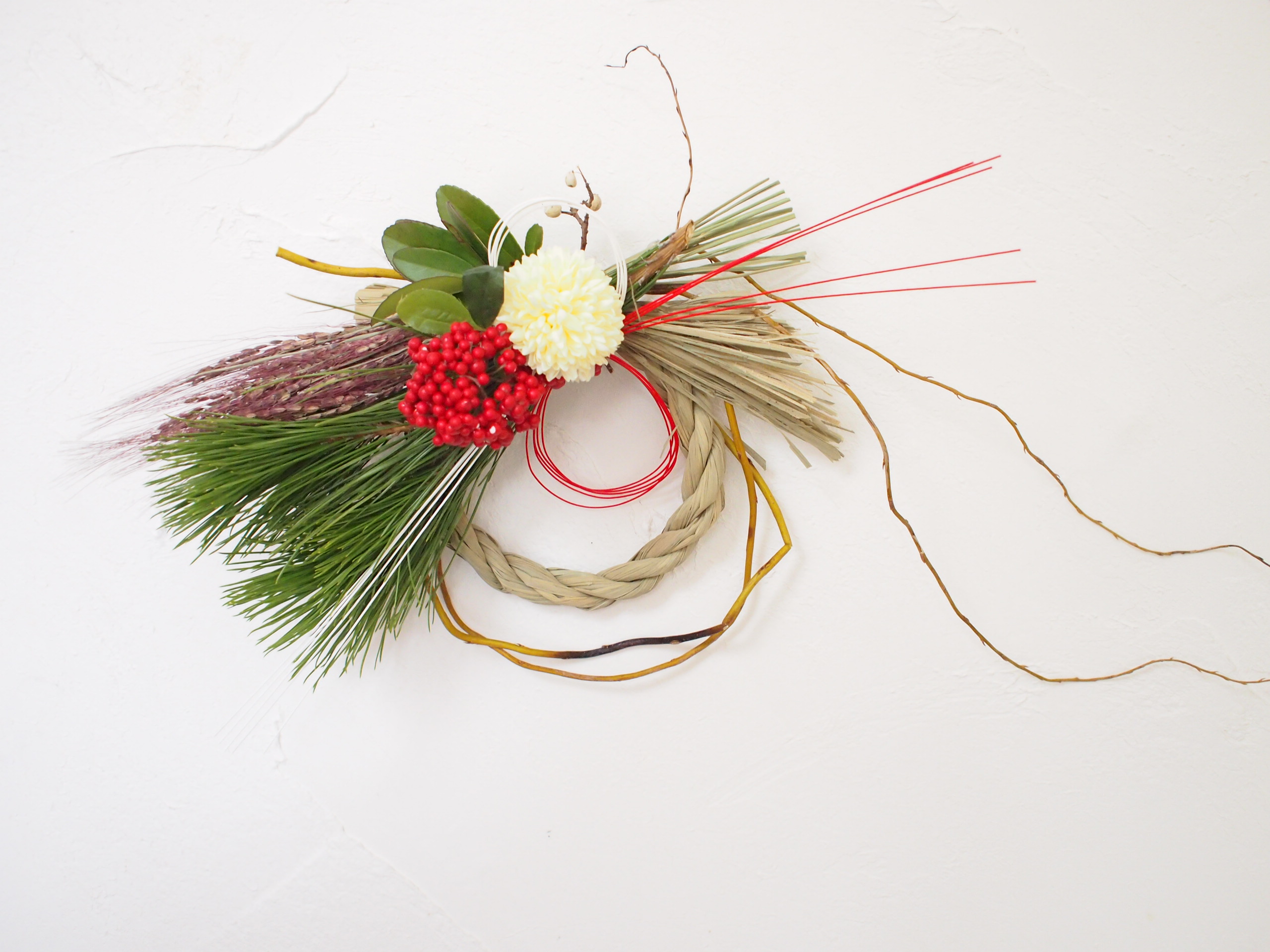 マムとピラカンサのしめ縄リース 正月飾り Iichi ハンドメイド クラフト作品 手仕事品の通販 マムとピラカンサのしめ縄リース 正月飾り Iichi ハンドメイド クラフト作品 手仕事品の通販