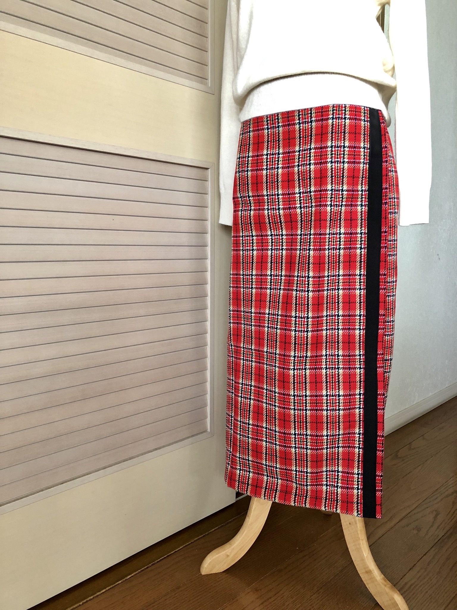 送料込 2wayチェックの巻きスカート赤 ロングタイト Iichi ハンドメイド クラフト作品 手仕事品の通販
