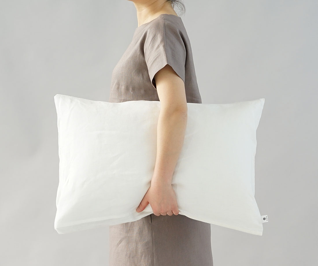 Wafu 特殊な リネン ピローケース 枕カバー 筒型 マイナスイオン加工 防菌 防臭加工 ホワイト R002a Wht3 Iichi ハンドメイド クラフト作品 手仕事品の通販