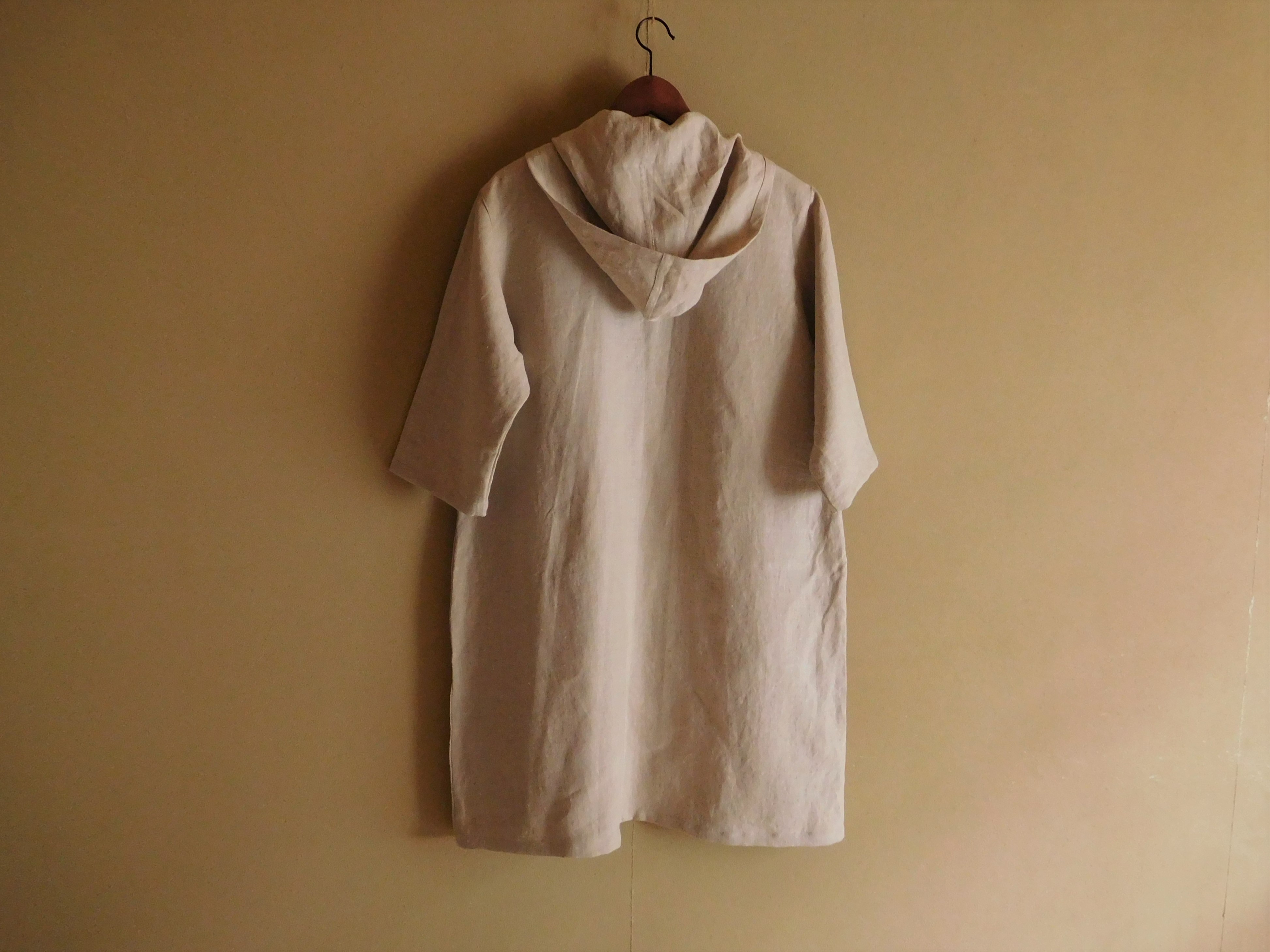 リネンのパーカーワンピース きなり Iichi ハンドメイド クラフト作品 手仕事品の通販