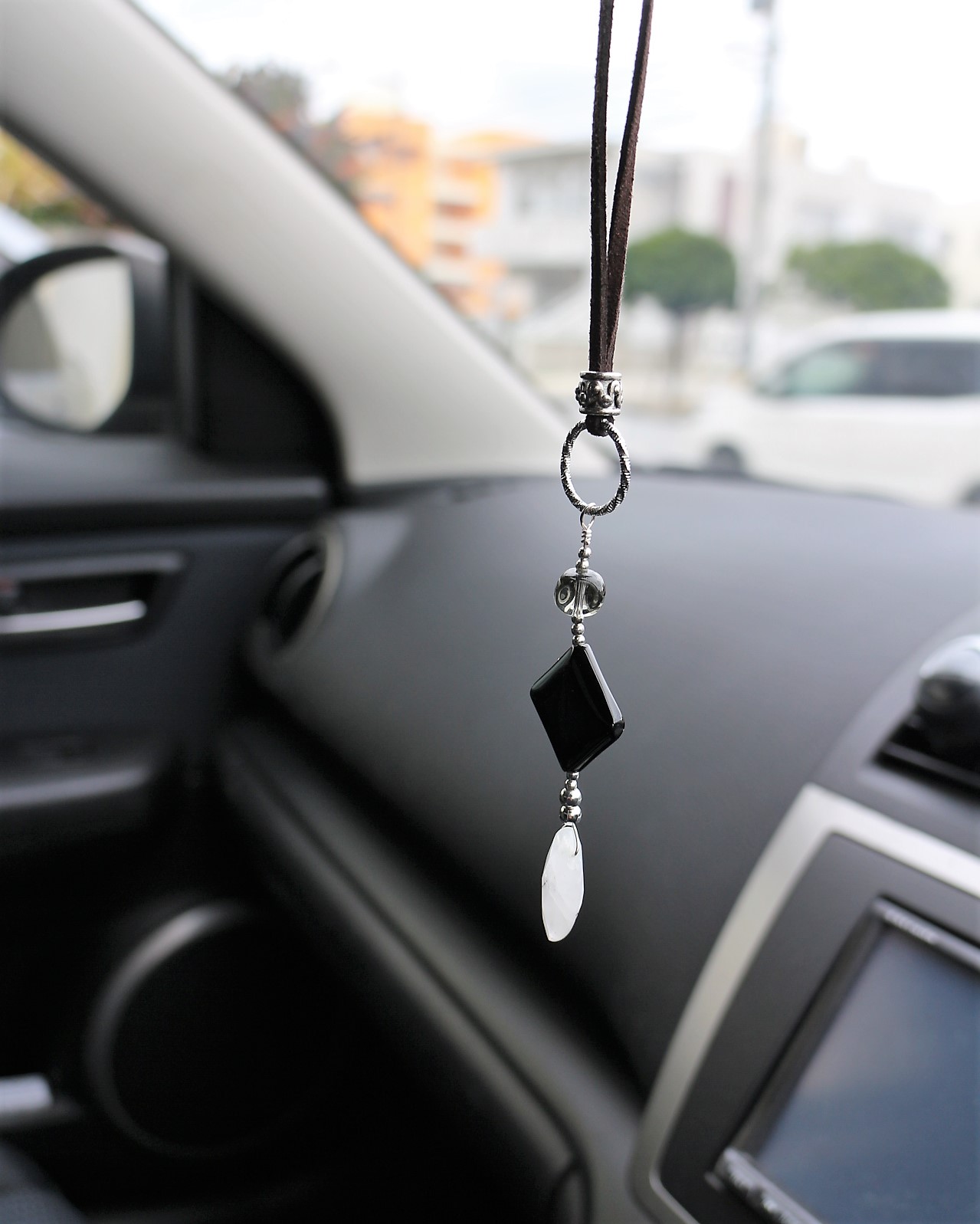 Mix天然石carミラーハンギング おしゃれ車内アクセサリー Iichi ハンドメイド クラフト作品 手仕事品の通販