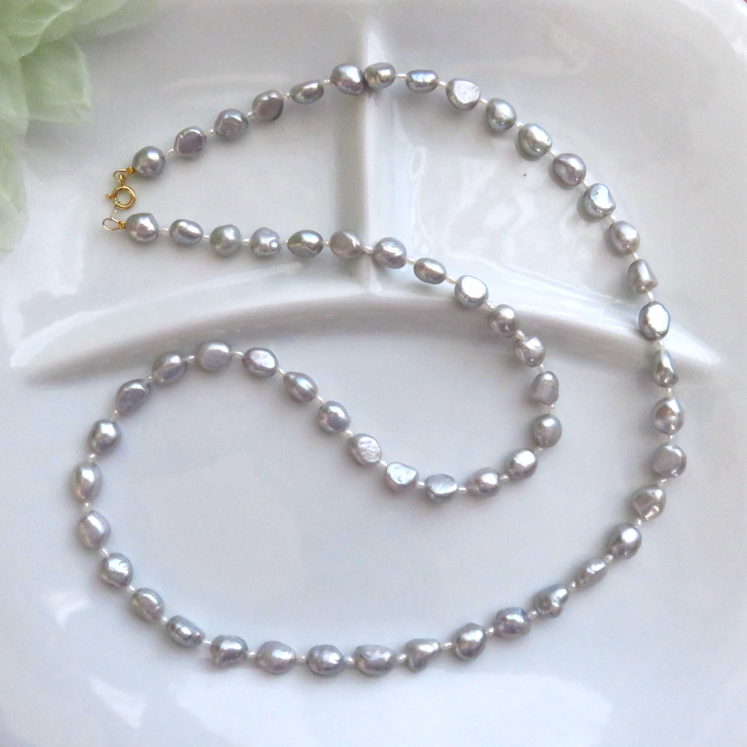 大粒 グレーの淡水パール ロングネックレス Mn0219 003 Iichi ハンドメイド クラフト作品 手仕事品の通販