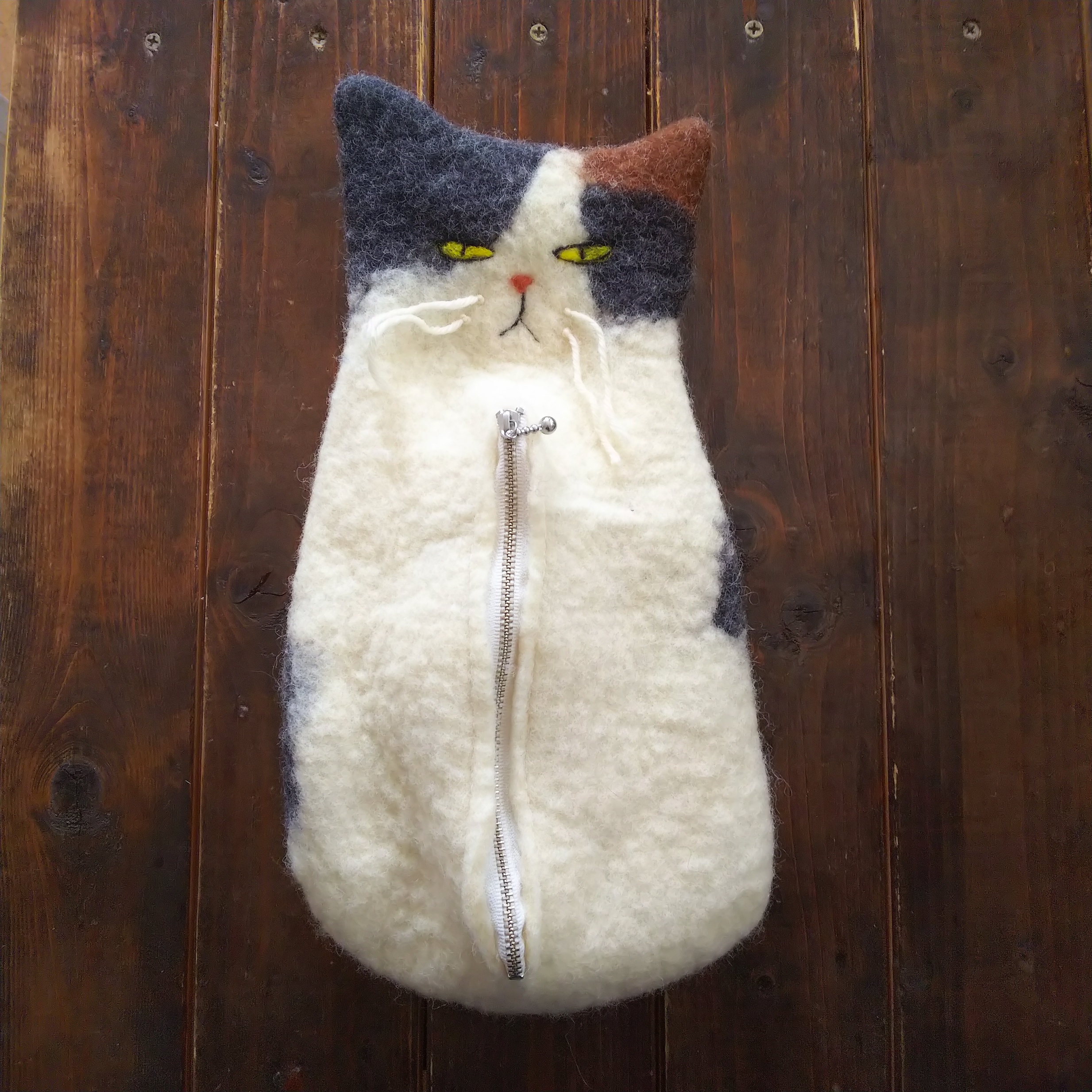 猫ポーチ 三毛猫 Iichi ハンドメイド クラフト作品 手仕事品の通販