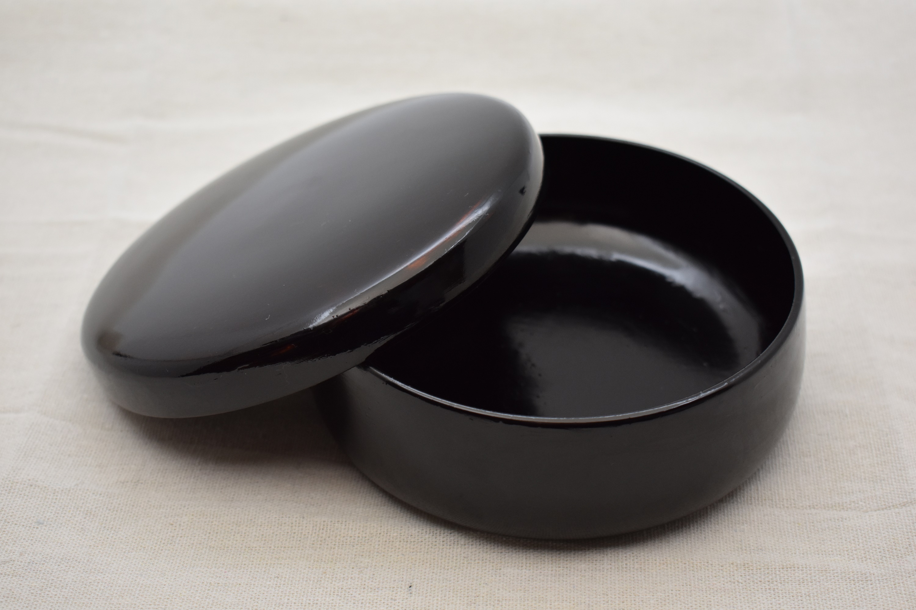 菓子器 黒漆研出 Iichi ハンドメイド クラフト作品 手仕事品の通販 菓子器 黒漆研出 Iichi ハンドメイド クラフト作品 手仕事品の通販
