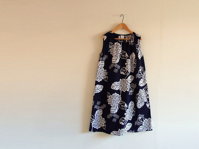 浴衣地チュニックワンピース A 紫陽花紺地 A Iichi ハンドメイド クラフト作品 手仕事品の通販