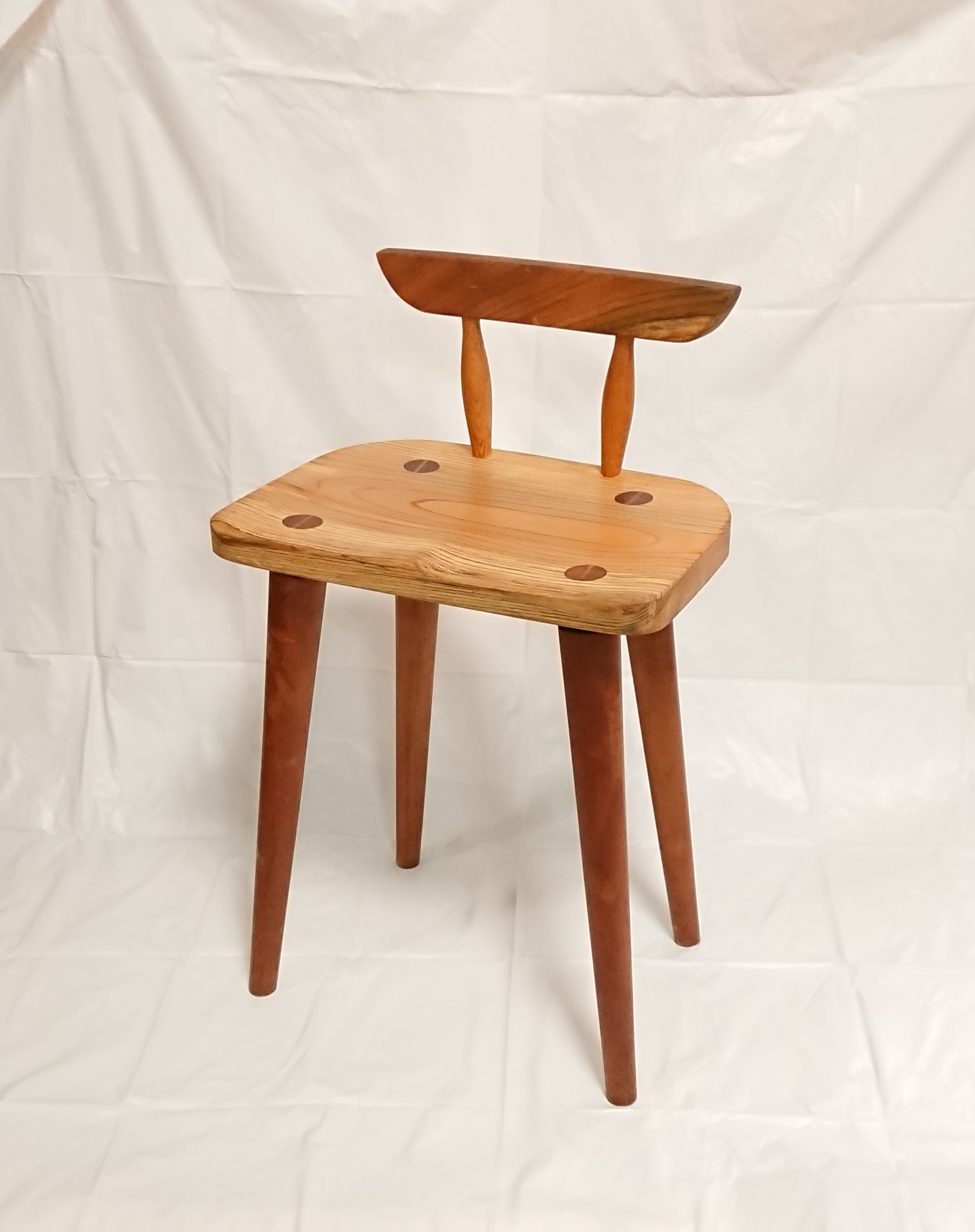 送料無料 ちょうどいい無垢板チェア オイルフィニッシュ Iichi ハンドメイド クラフト作品 手仕事品の通販