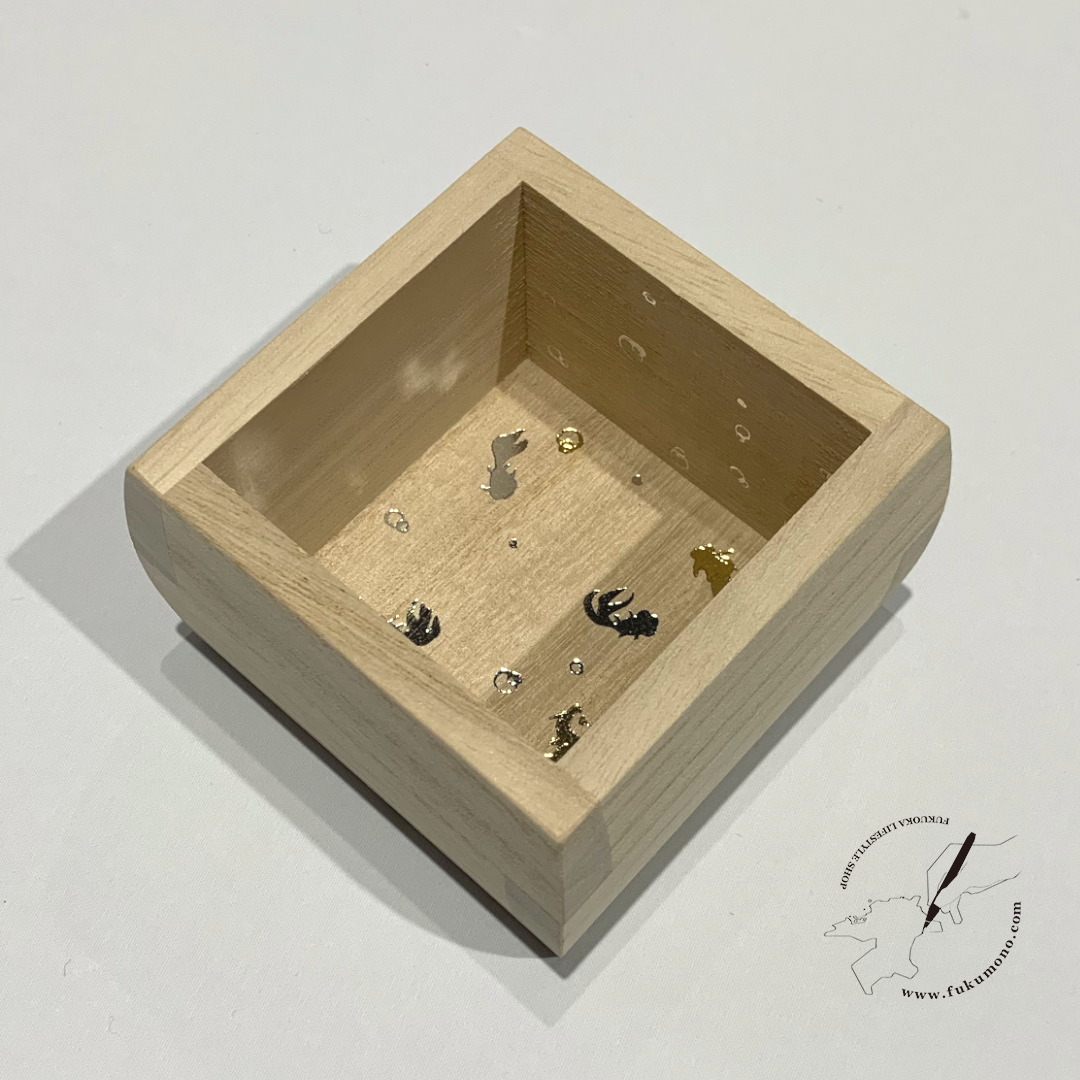 桐の箔押し酒枡 金魚 Iichi ハンドメイド クラフト作品 手仕事品の通販