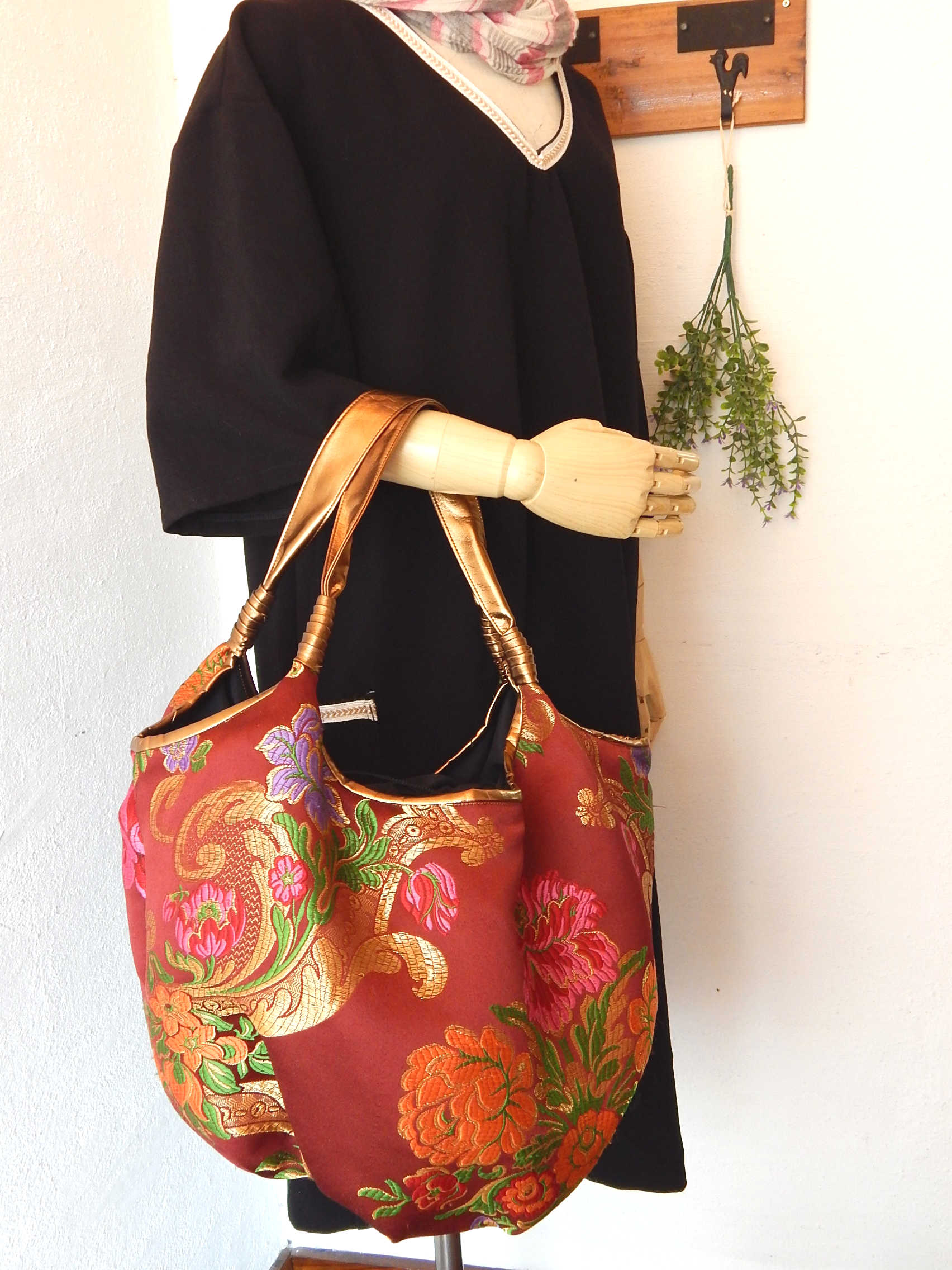 ゴブラン織りバルーンバッグ ボルドー Iichi ハンドメイド クラフト作品 手仕事品の通販