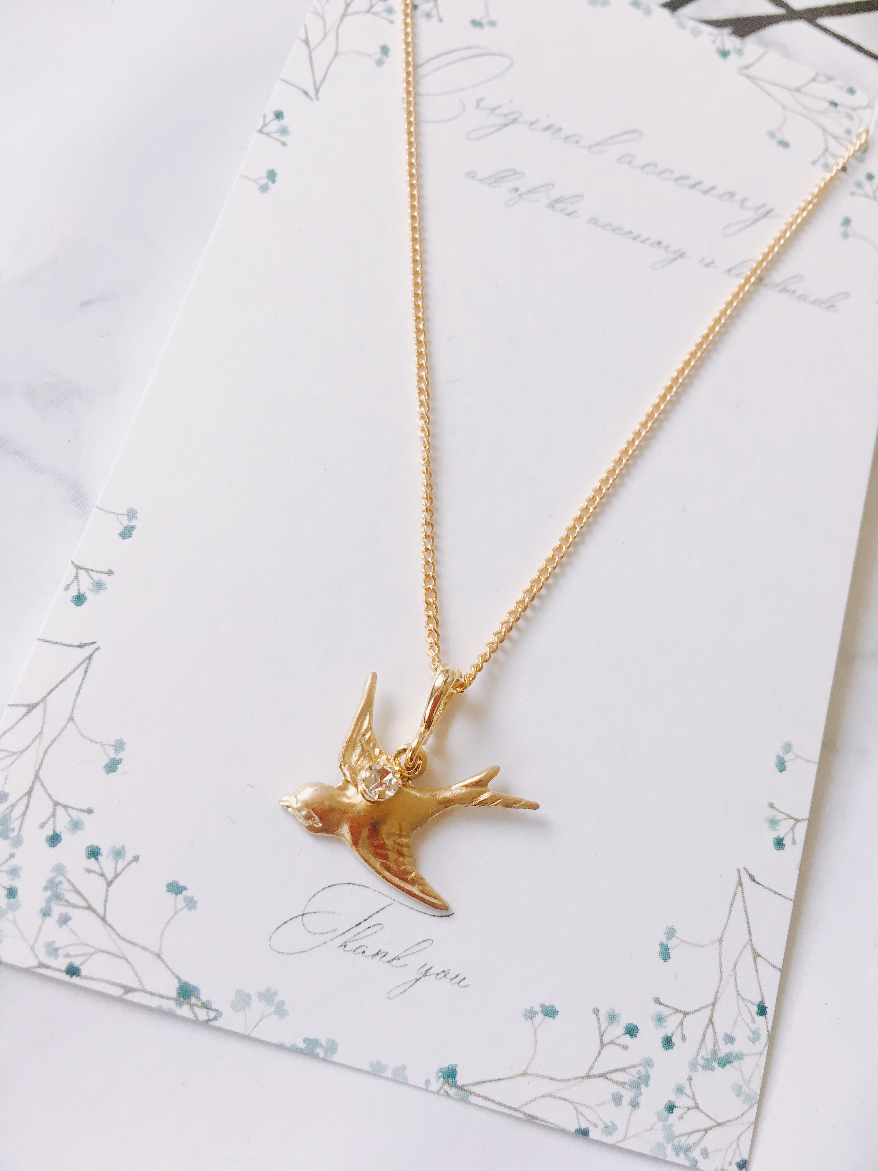真鍮なツバメの華奢なネックレス Iichi ハンドメイド クラフト作品 手仕事品の通販