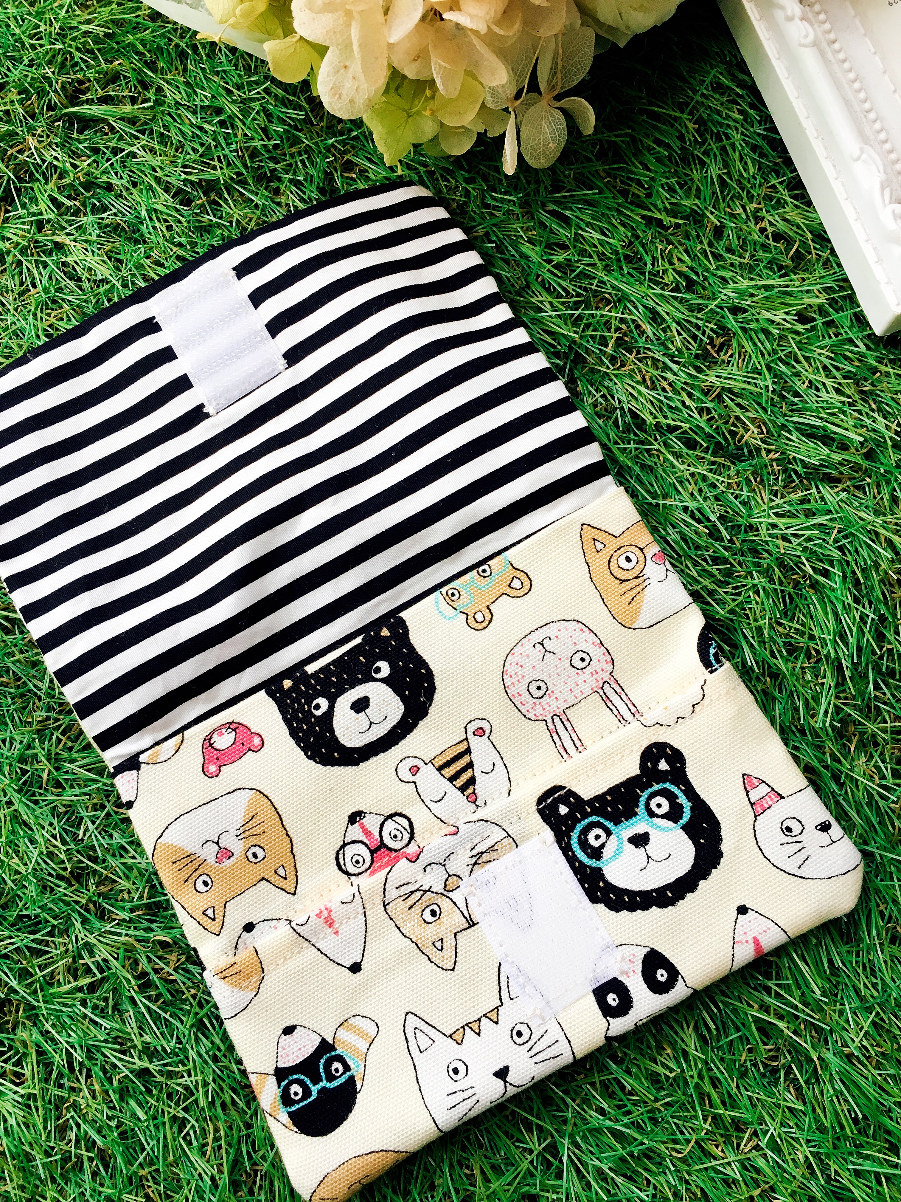 オトナのティッシュケースor移動ポケット うさぎとねこ 動物 Iichi ハンドメイド クラフト作品 手仕事品の通販