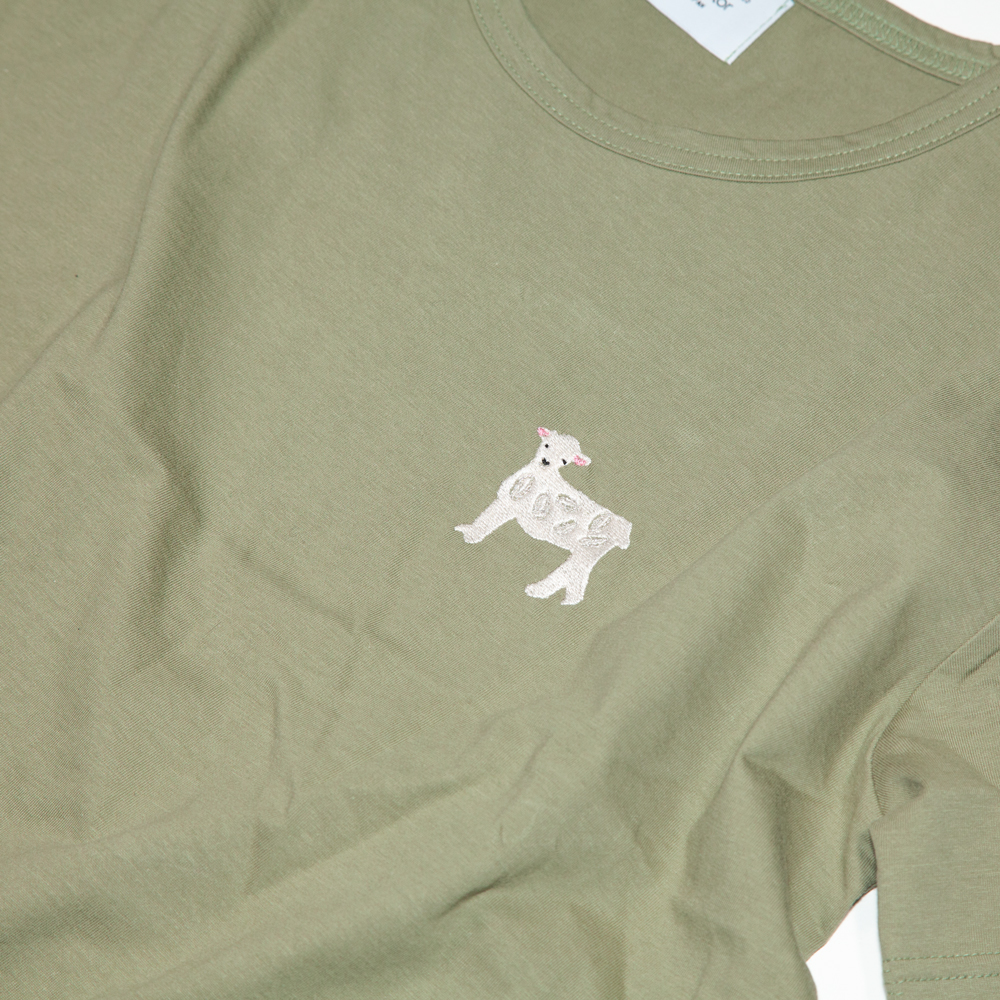 羊クリップ 刺しゅう ビッグシルエットtシャツ レディースフリー Tcollector Iichi ハンドメイド クラフト作品 手仕事品の通販