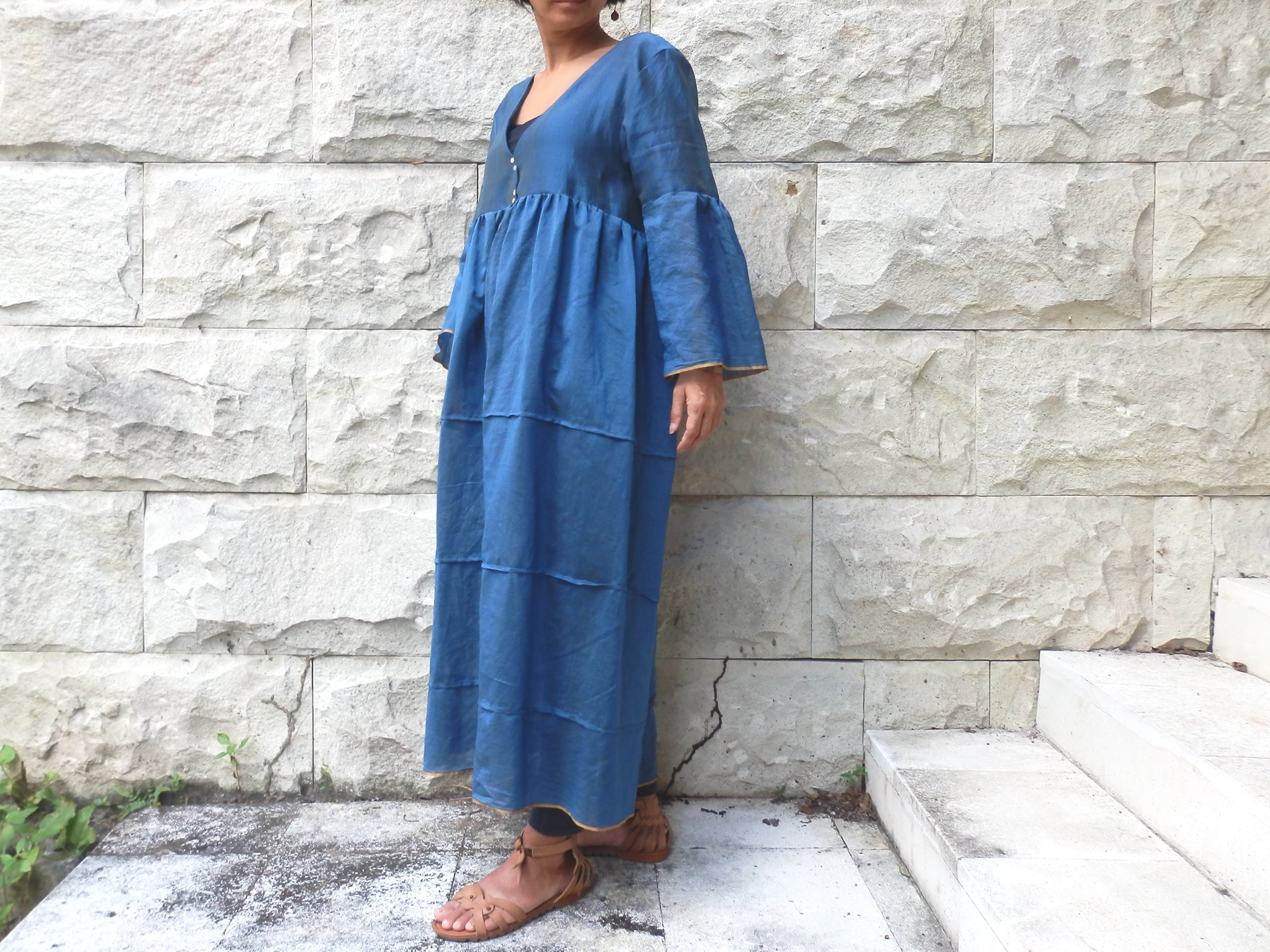 海のような 透ける青のワンピース Iichi ハンドメイド クラフト作品 手仕事品の通販