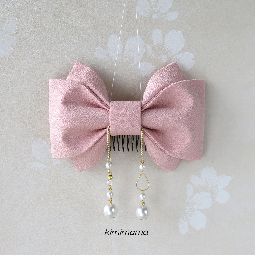 髪飾り 縮緬リボン 中 虹色ピンク 鎖 パール付き 袴 着物 成人式 卒業式 七五三 和装小物 Iichi ハンドメイド クラフト作品 手仕事品の通販