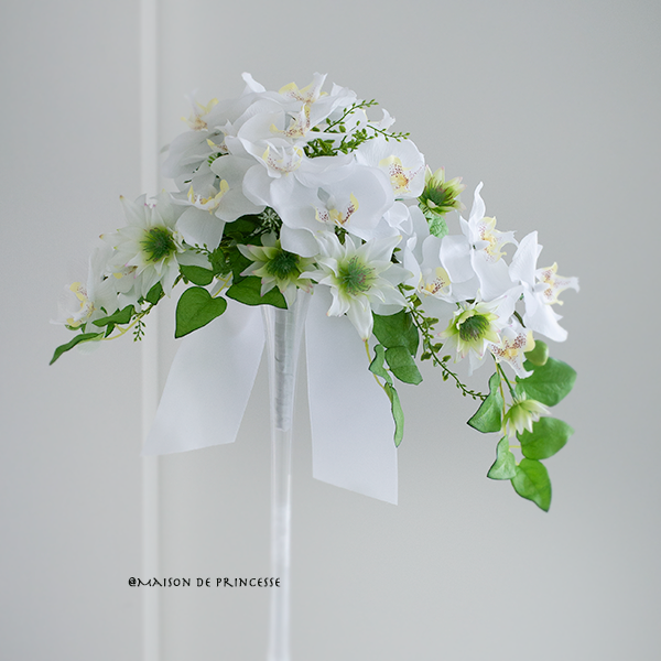 贈る結婚祝い ◯新品◯ コチョウランとカラーのウエディングブーケ