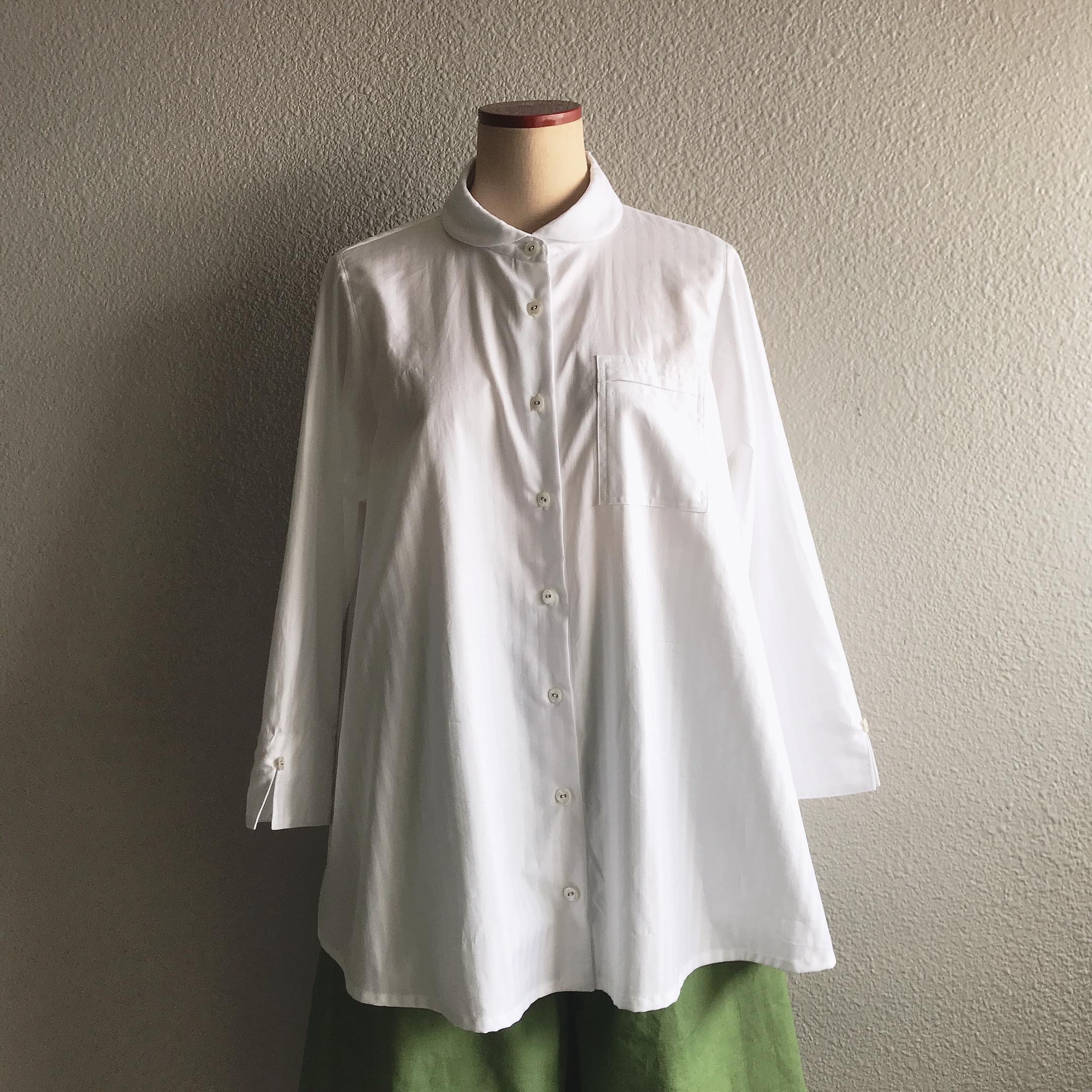イタリア製生地のaライン丸襟台襟付きシャツ Iichi ハンドメイド クラフト作品 手仕事品の通販