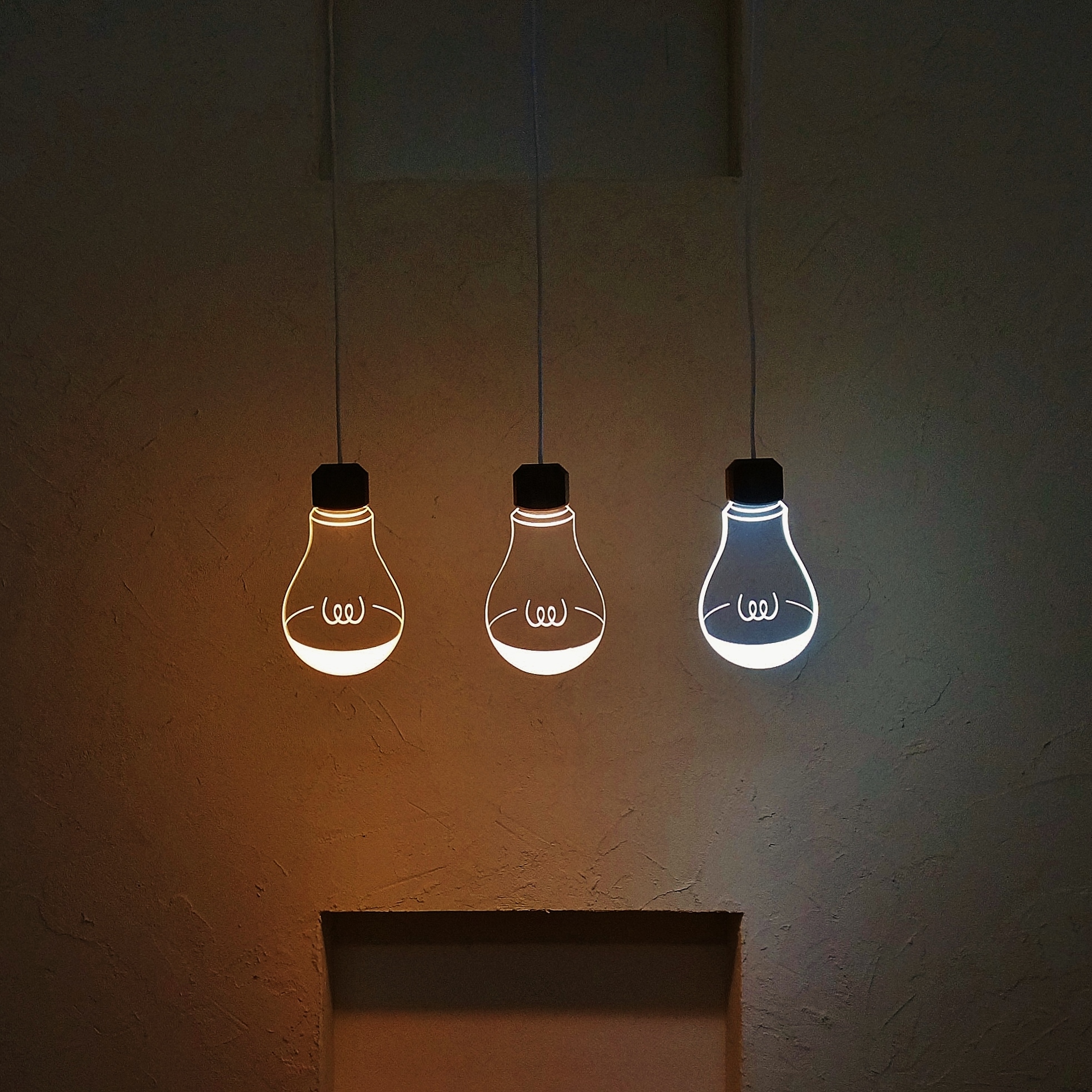 LiLi ﾗｲﾗｲ 小さな間接照明 【電球色】 | iichi ハンドメイド・クラフト作品・手仕事品の通販
