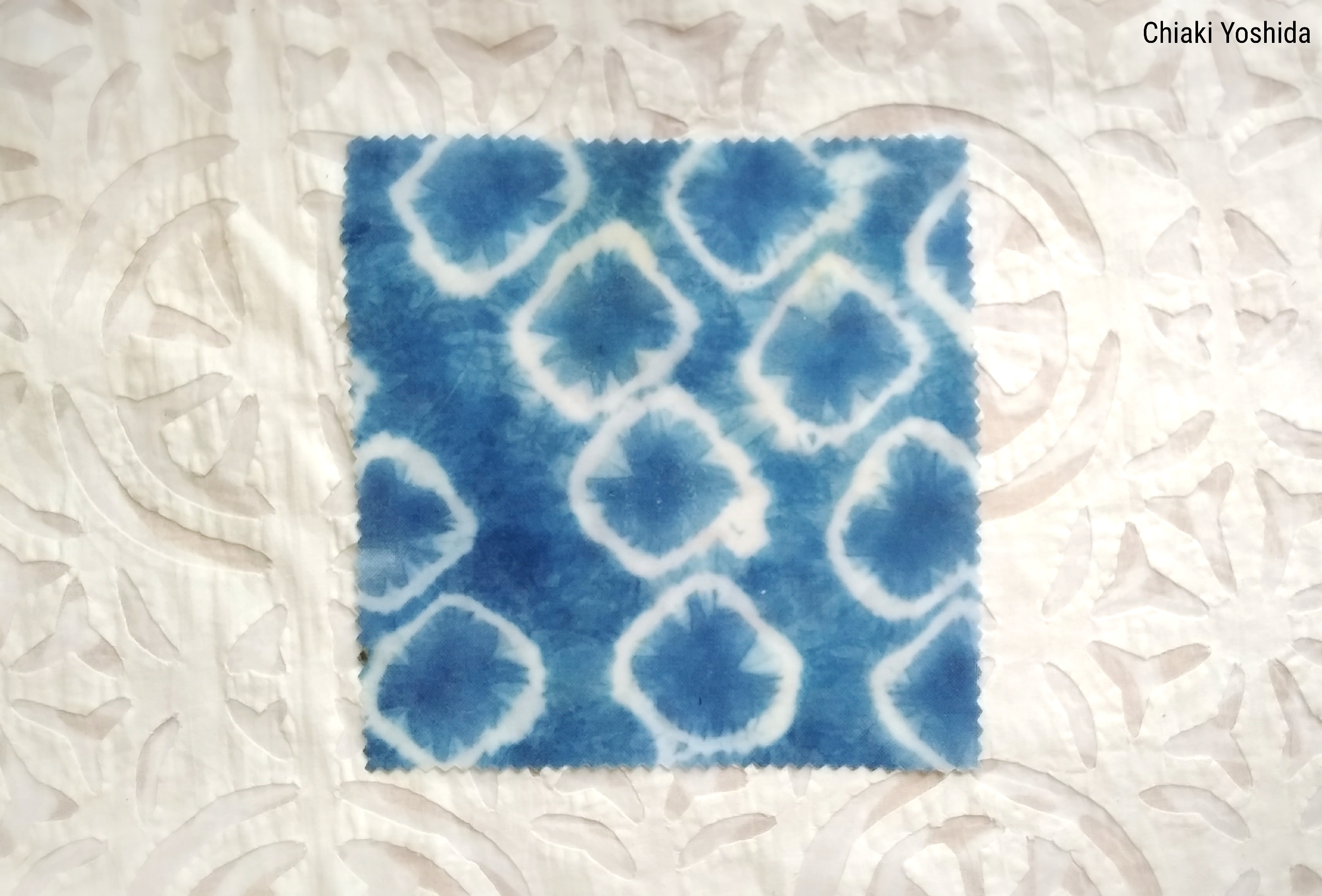 エコラップ 四角s 藍色 藍染 水玉 絞り柄 インド綿コットン100 みつろうラップ Iichi ハンドメイド クラフト作品 手仕事品の通販