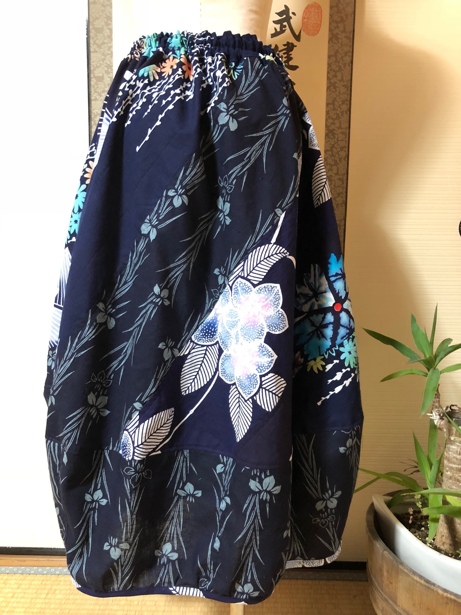 着物リメイク アンティーク浴衣バルーンスカート Iichi ハンドメイド クラフト作品 手仕事品の通販
