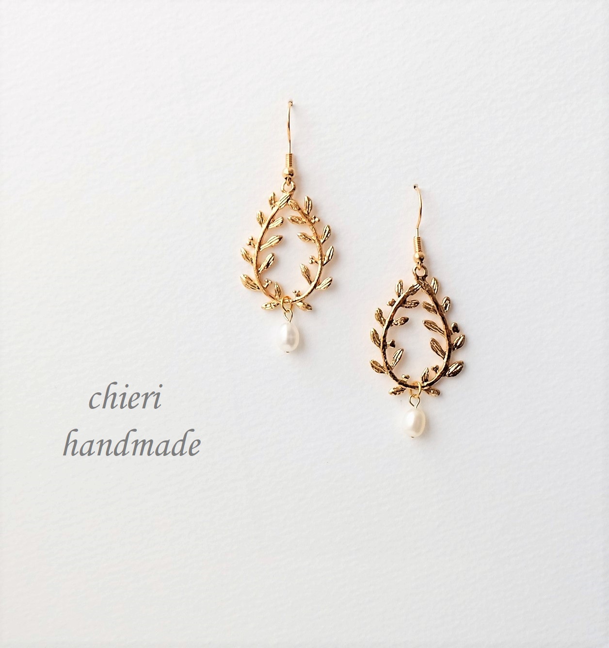 C152 G92 淡水パール 女性のお守り 月桂樹 ピアス ノンホール イヤリング 金属アレルギー対応 Iichi ハンドメイド クラフト作品 手仕事品の通販