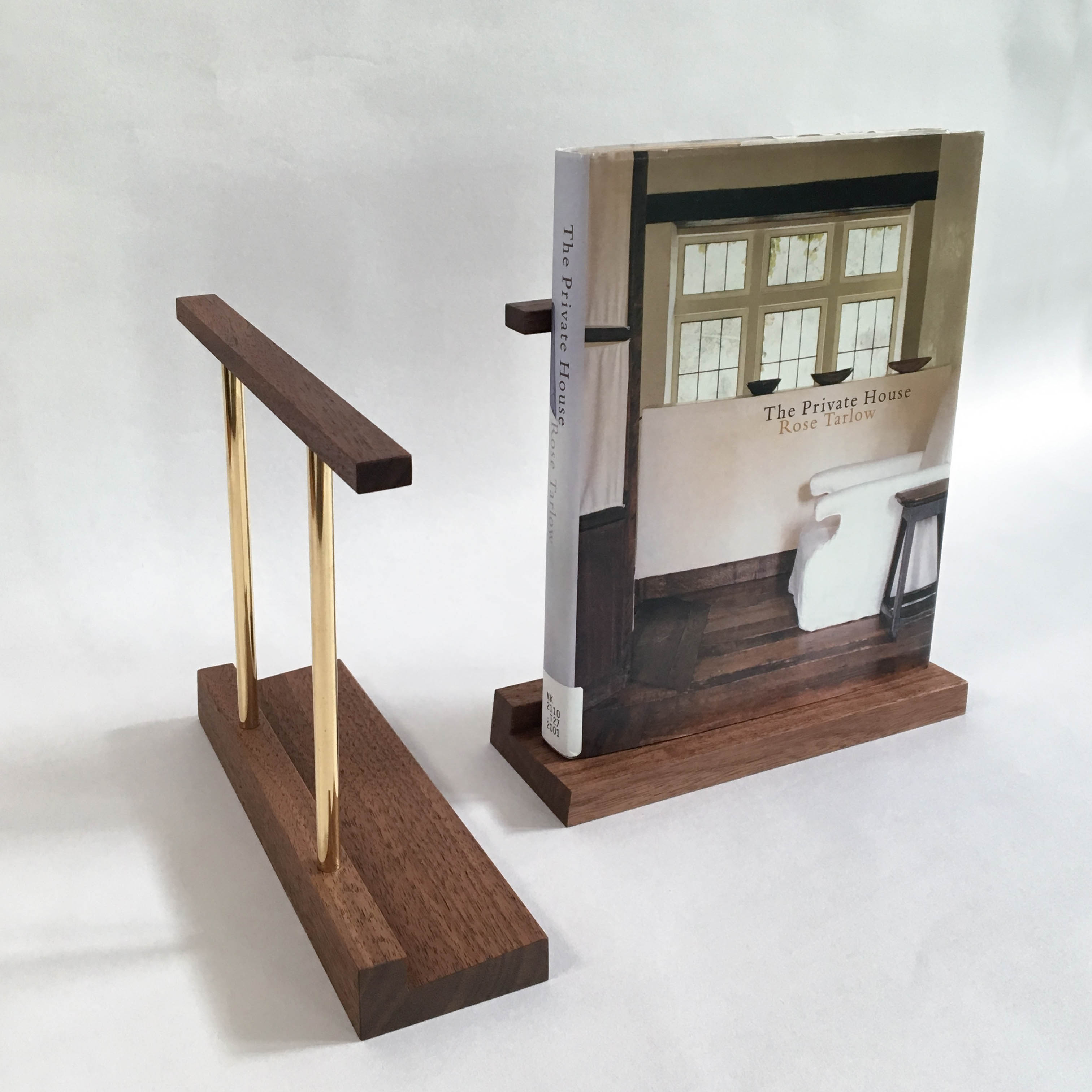 ブックエンド（木と真鍮、本立て） iichi ハンドメイド・クラフト作品・手仕事品の通販