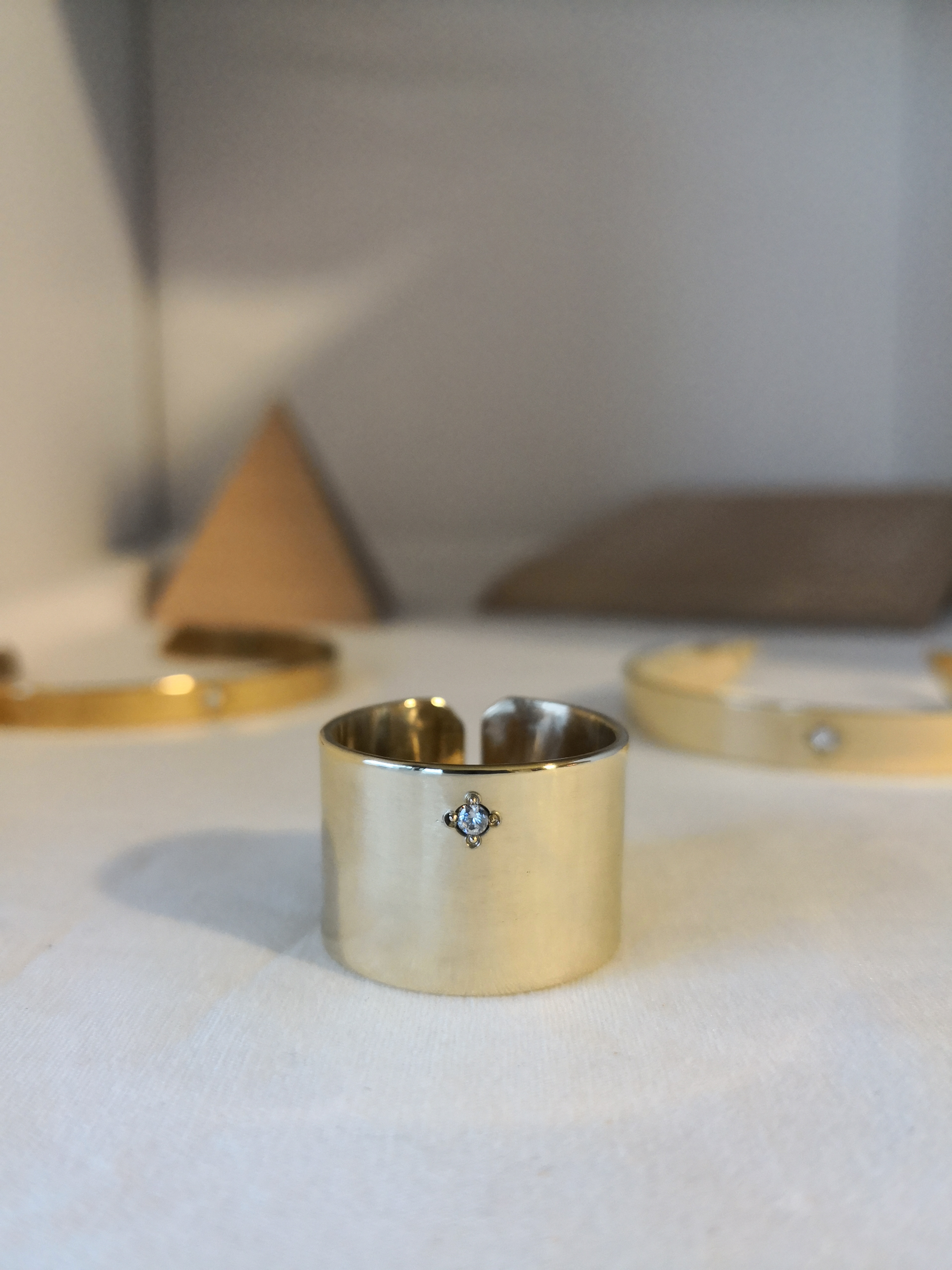 ダイヤ モダンクラシカルリング 受注制作 7日以内発送 Iichi ハンドメイド クラフト作品 手仕事品の通販