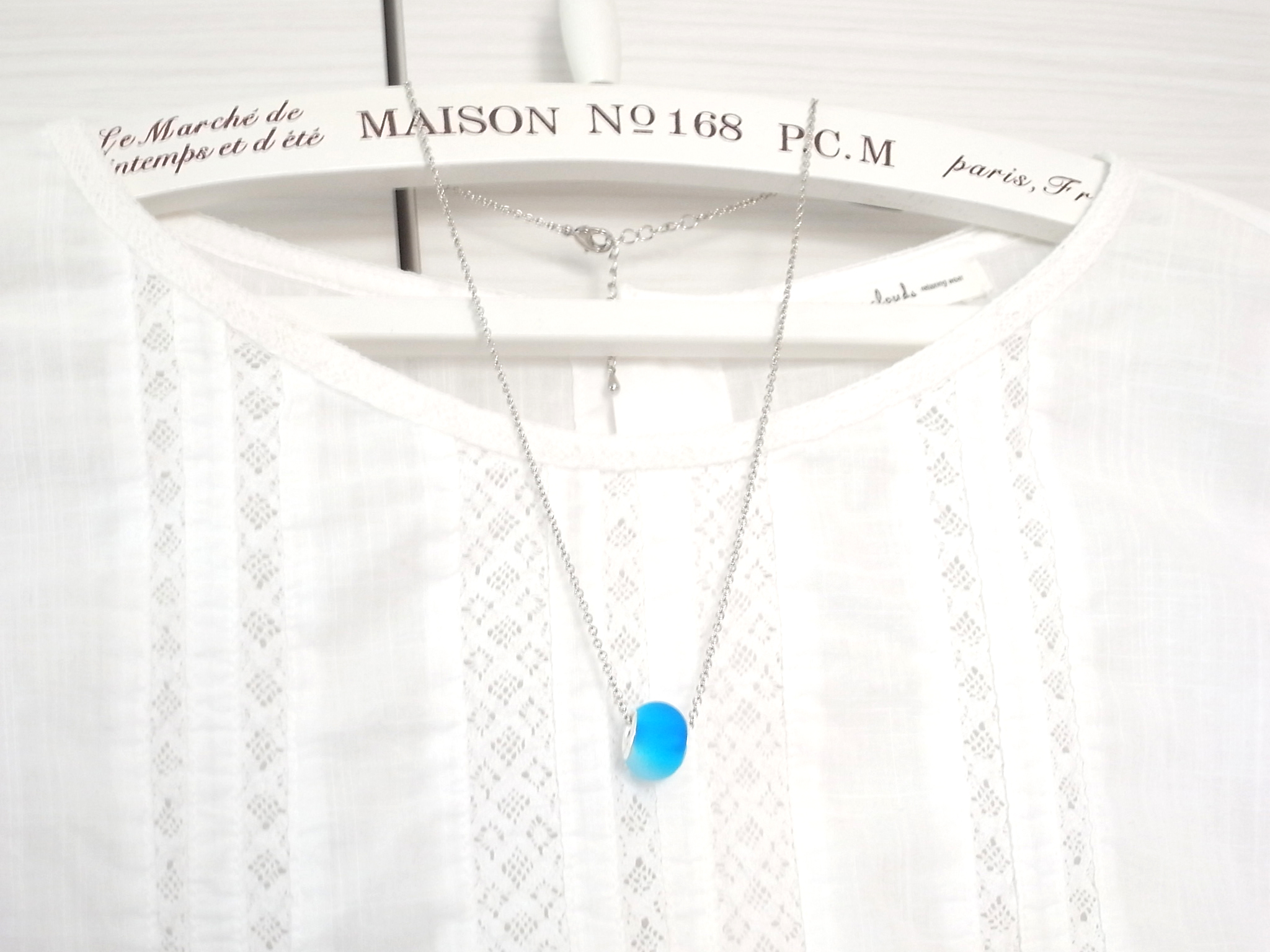 ネックレス シーグラスのような擦りガラスビーズ Iichi ハンドメイド クラフト作品 手仕事品の通販