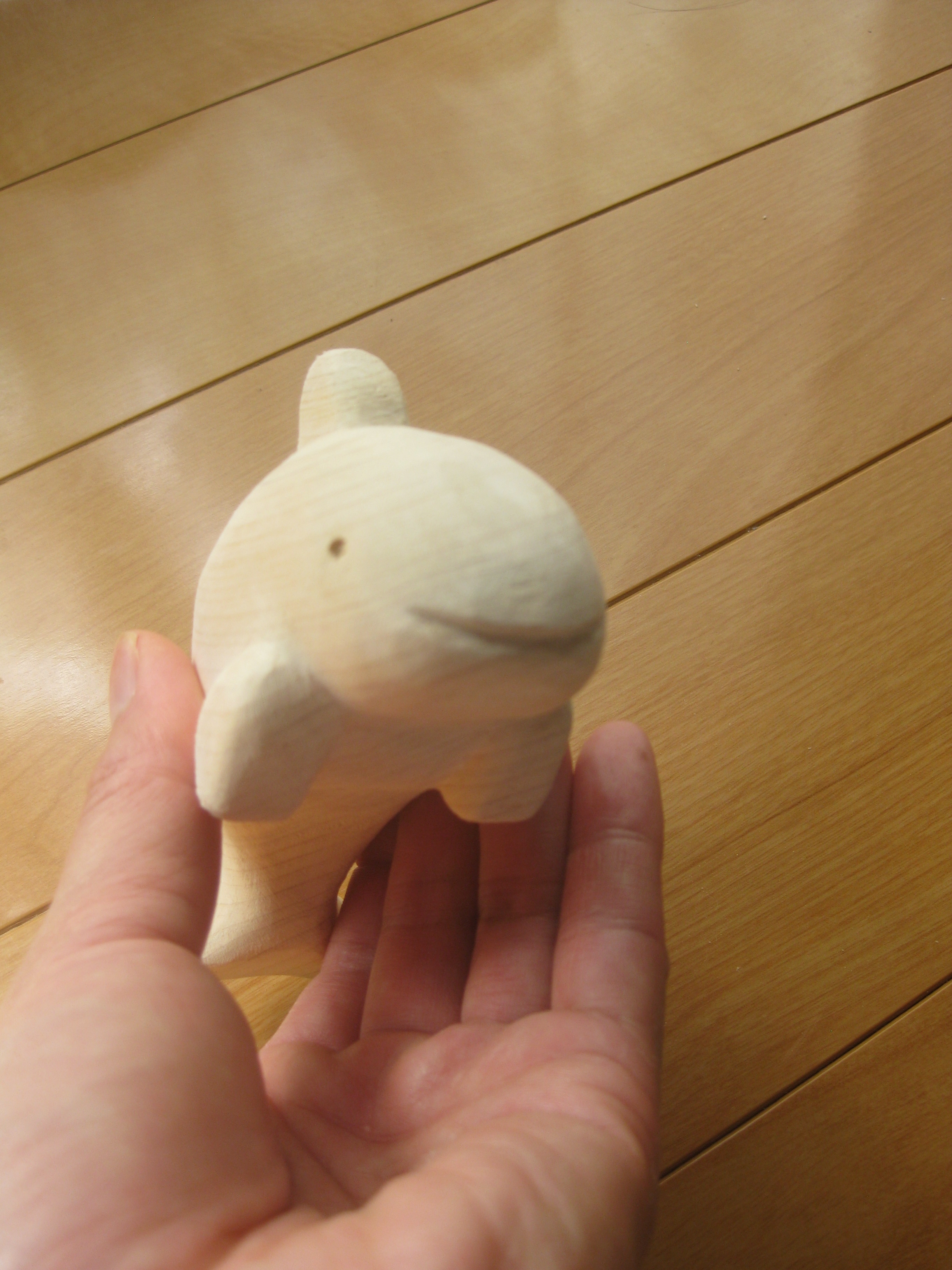 木製動物おもちゃ 彫刻 イルカ Iichi ハンドメイド クラフト作品 手仕事品の通販
