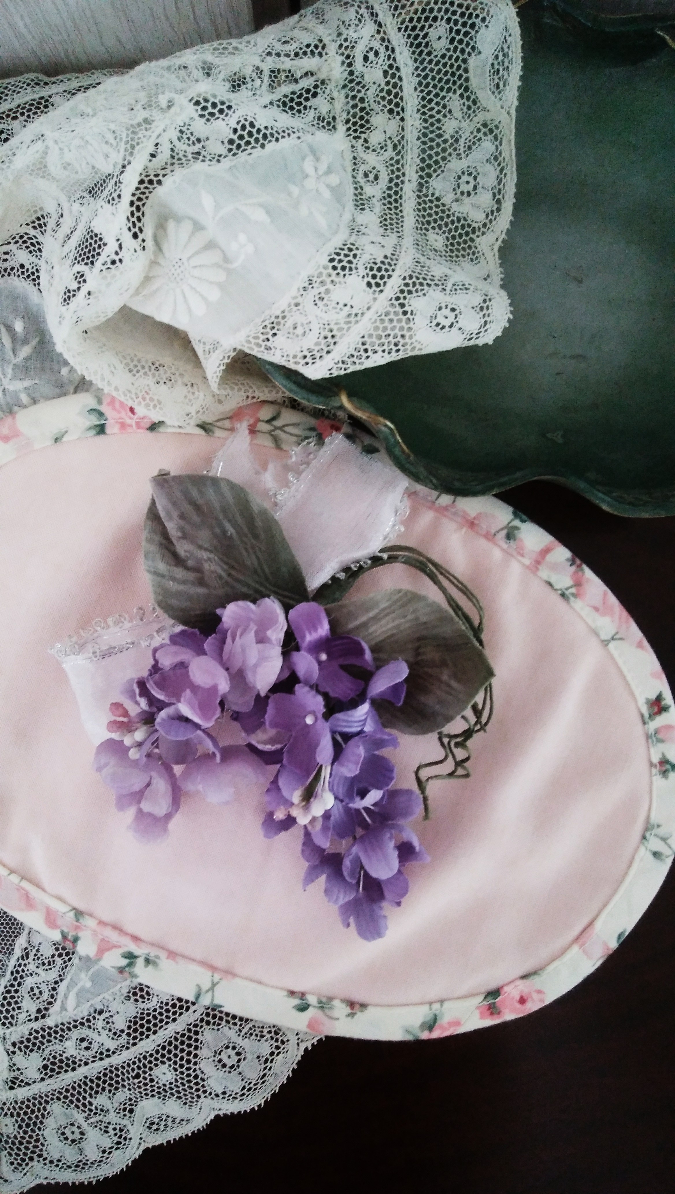 染め花 ライラックのコサージュ 花房のコサージュ 布花 Iichi ハンドメイド クラフト作品 手仕事品の通販