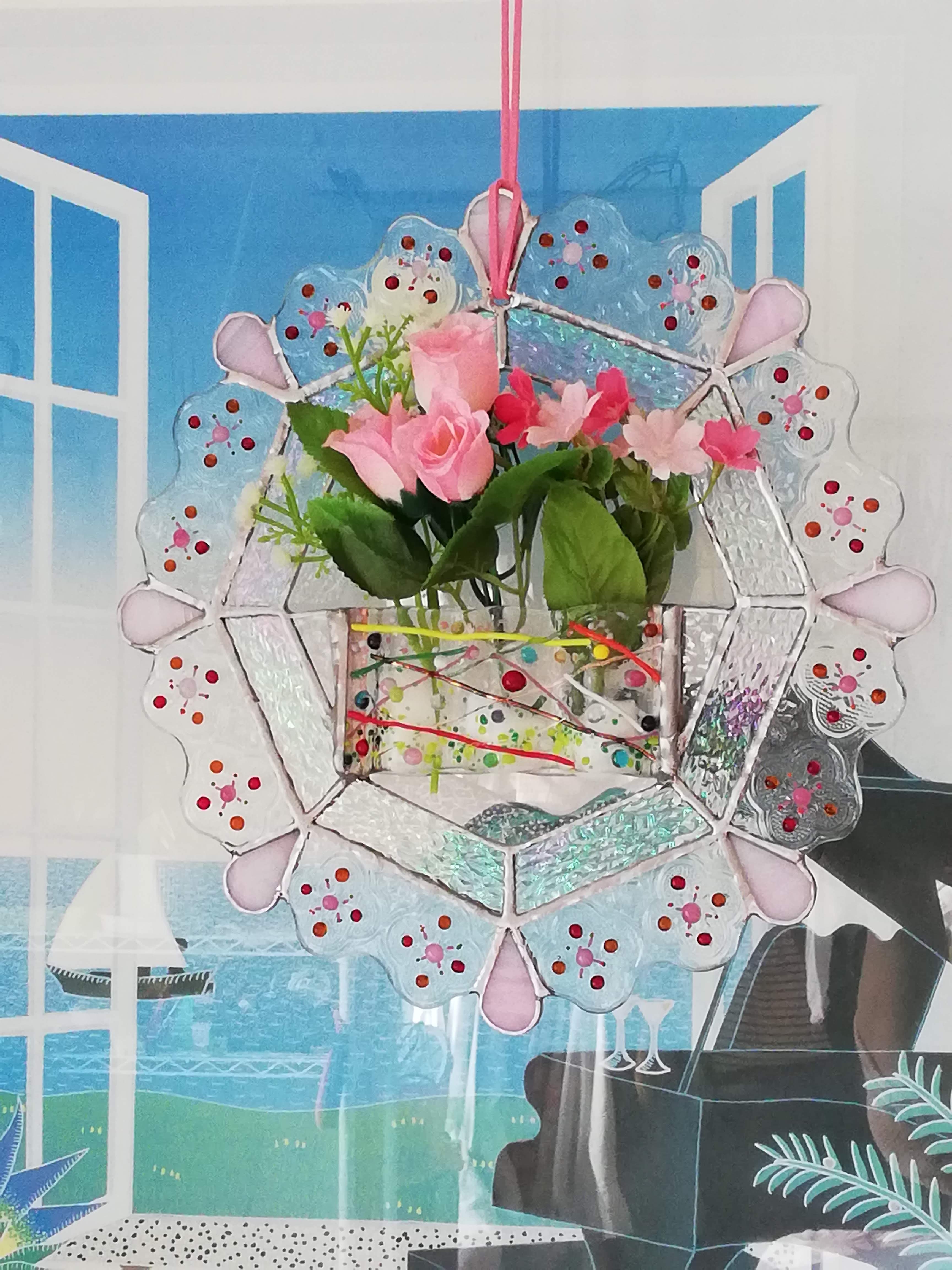 お部屋に季節を彩る 飾る 楽しむ ピンクフラワー八角形ステンドグラス 春夏秋冬をディスプレイしましょう O Iichi ハンドメイド クラフト作品 手仕事品の通販