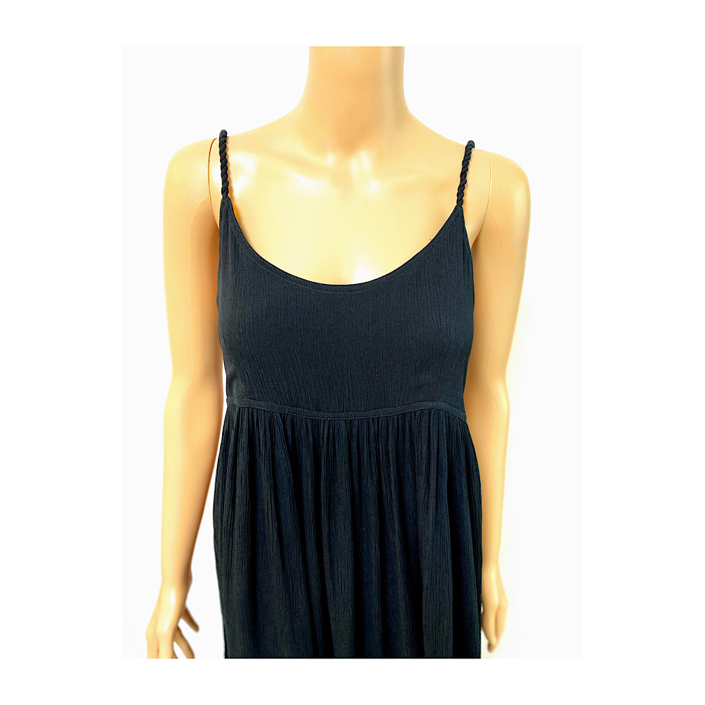 Iichi価格 一枚でキマル 大人女性のシンプルスタイル アイランド編み込み肩紐キャミソールワンピースドレス ブラック Iichi ハンドメイド クラフト作品 手仕事品の通販