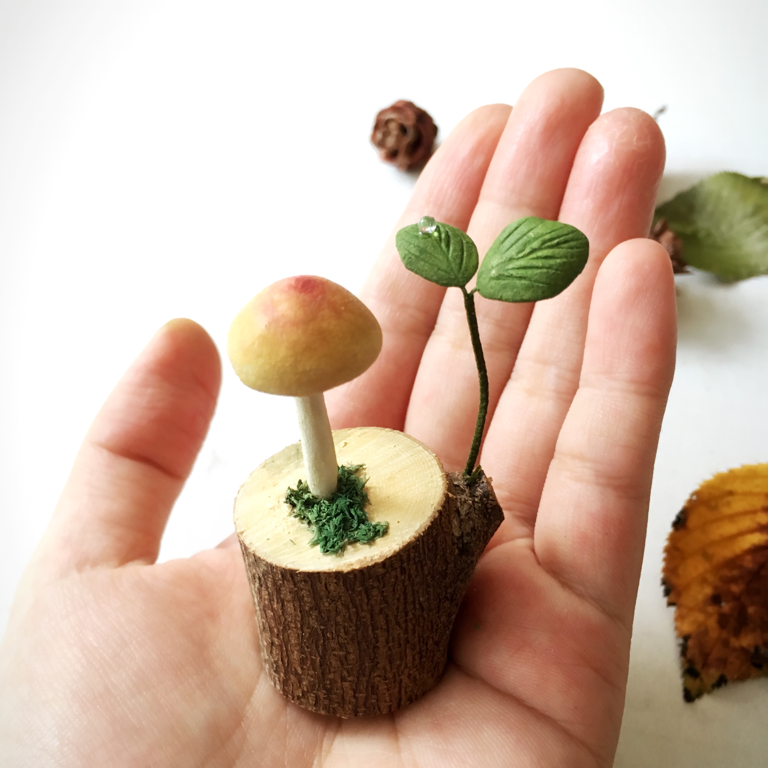 3169 Bud 粘土のきのこ Iichi ハンドメイド クラフト作品 手仕事品の通販