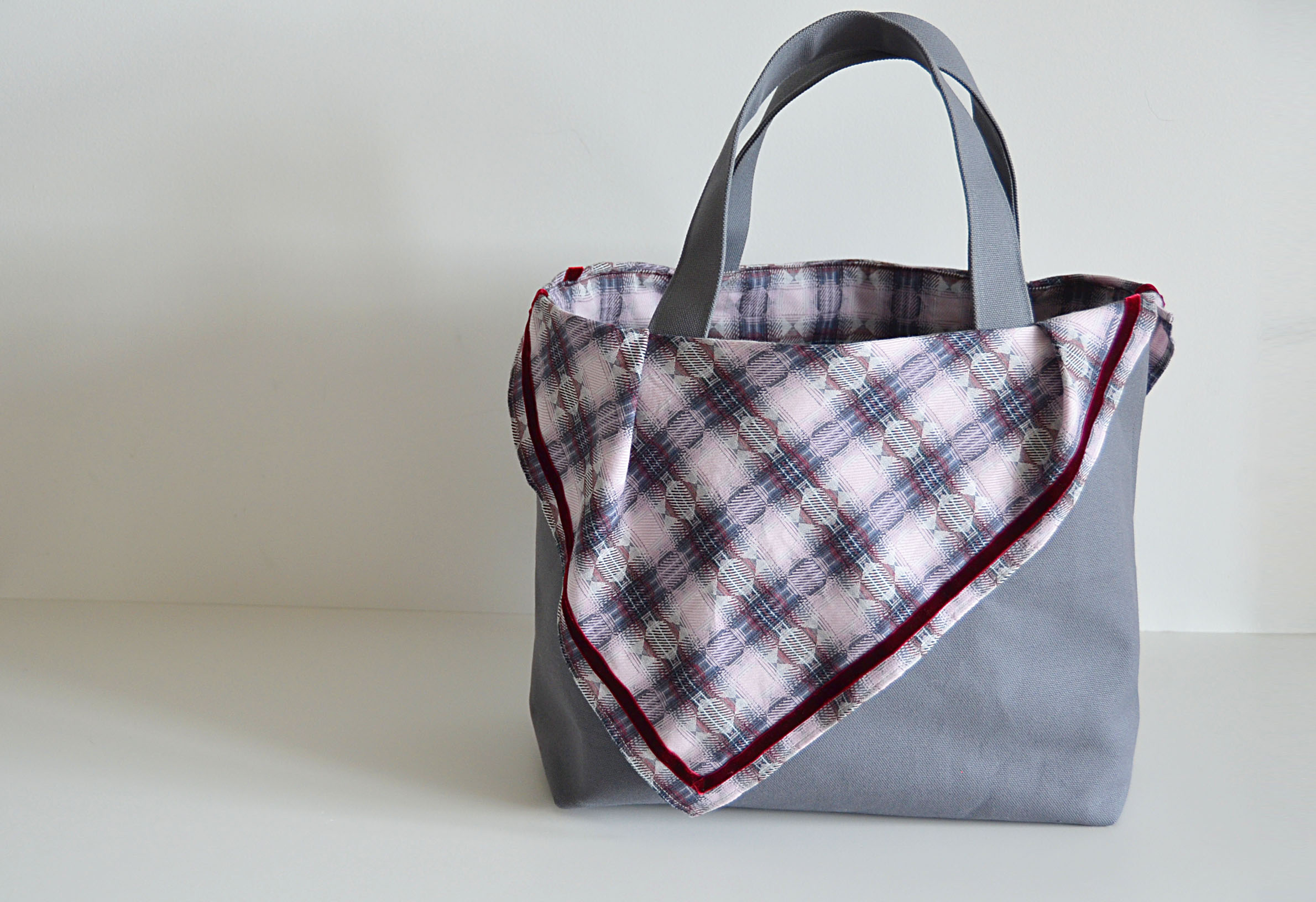 新作 スカーフトートバッグ グレー Iichi ハンドメイド クラフト作品 手仕事品の通販