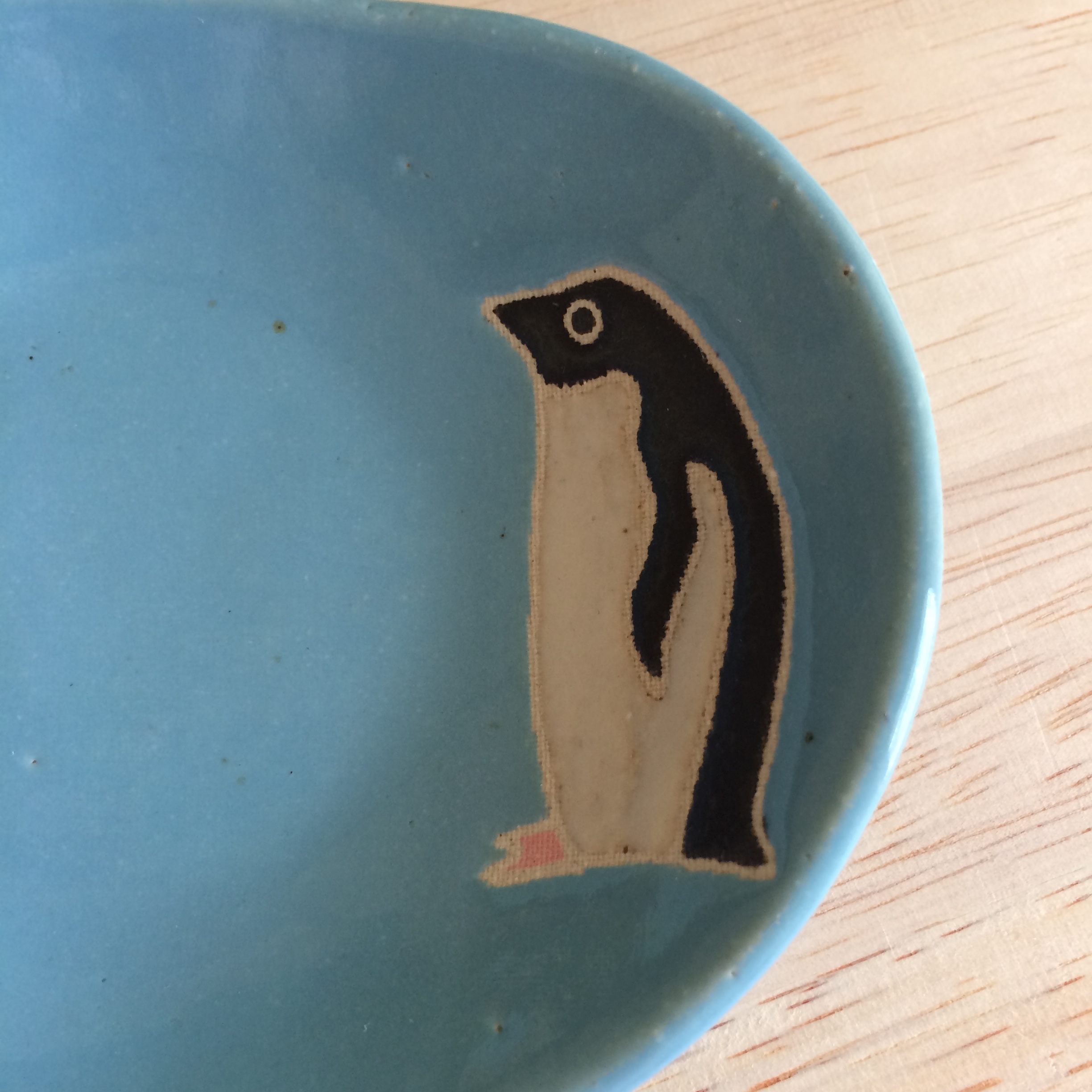 ペンギンのオーバル小皿 Iichi ハンドメイド クラフト作品 手仕事品の通販