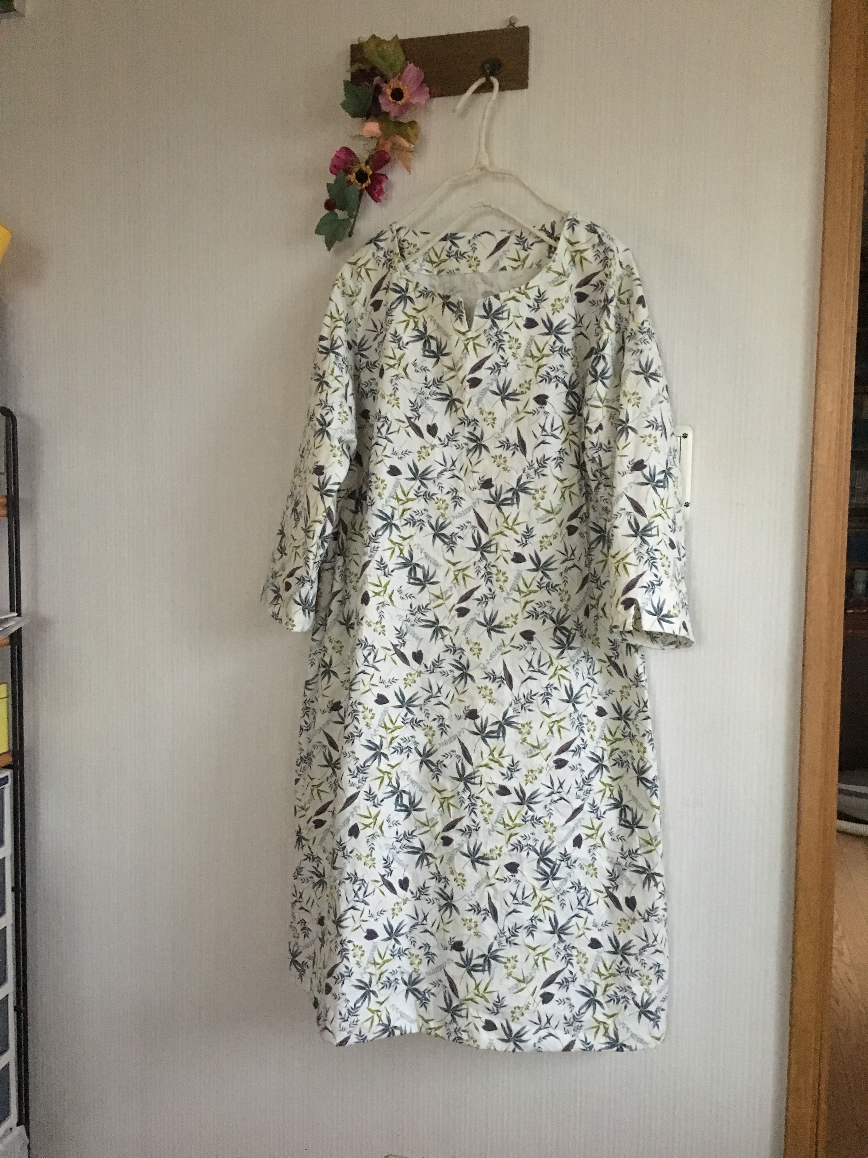 北欧調ハーフリネンのドロップショルダーワンピース Iichi ハンドメイド クラフト作品 手仕事品の通販
