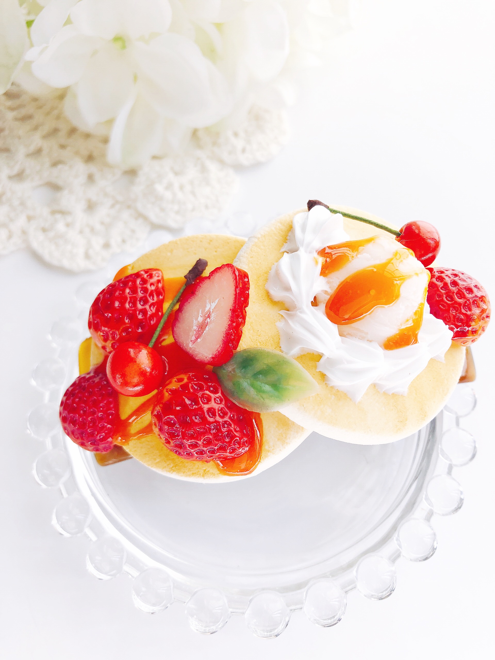 真っ赤な苺パンケーキのバレッタ Strawberry スイーツデコ Iichi ハンドメイド クラフト作品 手仕事品の通販