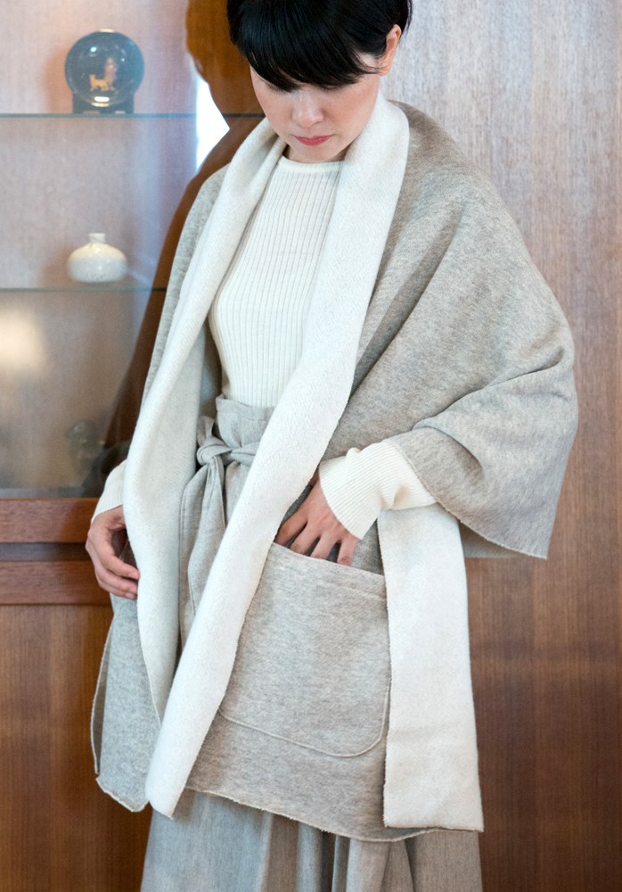 ヤク混起毛ニット 大判ポケット付ブランケットストール Organiccotton ヤク毛 Iichi ハンドメイド クラフト作品 手仕事品の通販