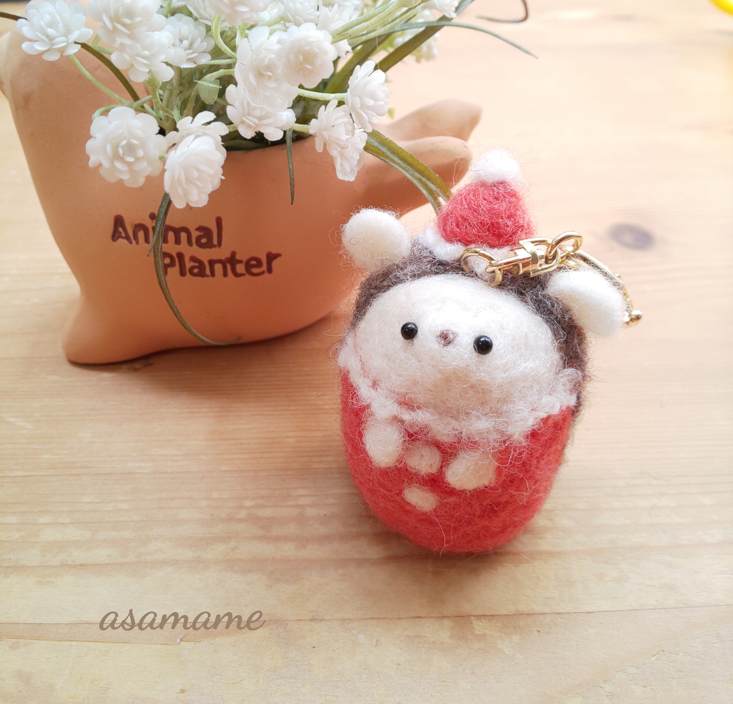 クリスマスコスチューム つぶらな瞳の臆病なハリネズミさん 羊毛フェルト Iichi ハンドメイド クラフト作品 手仕事品の通販