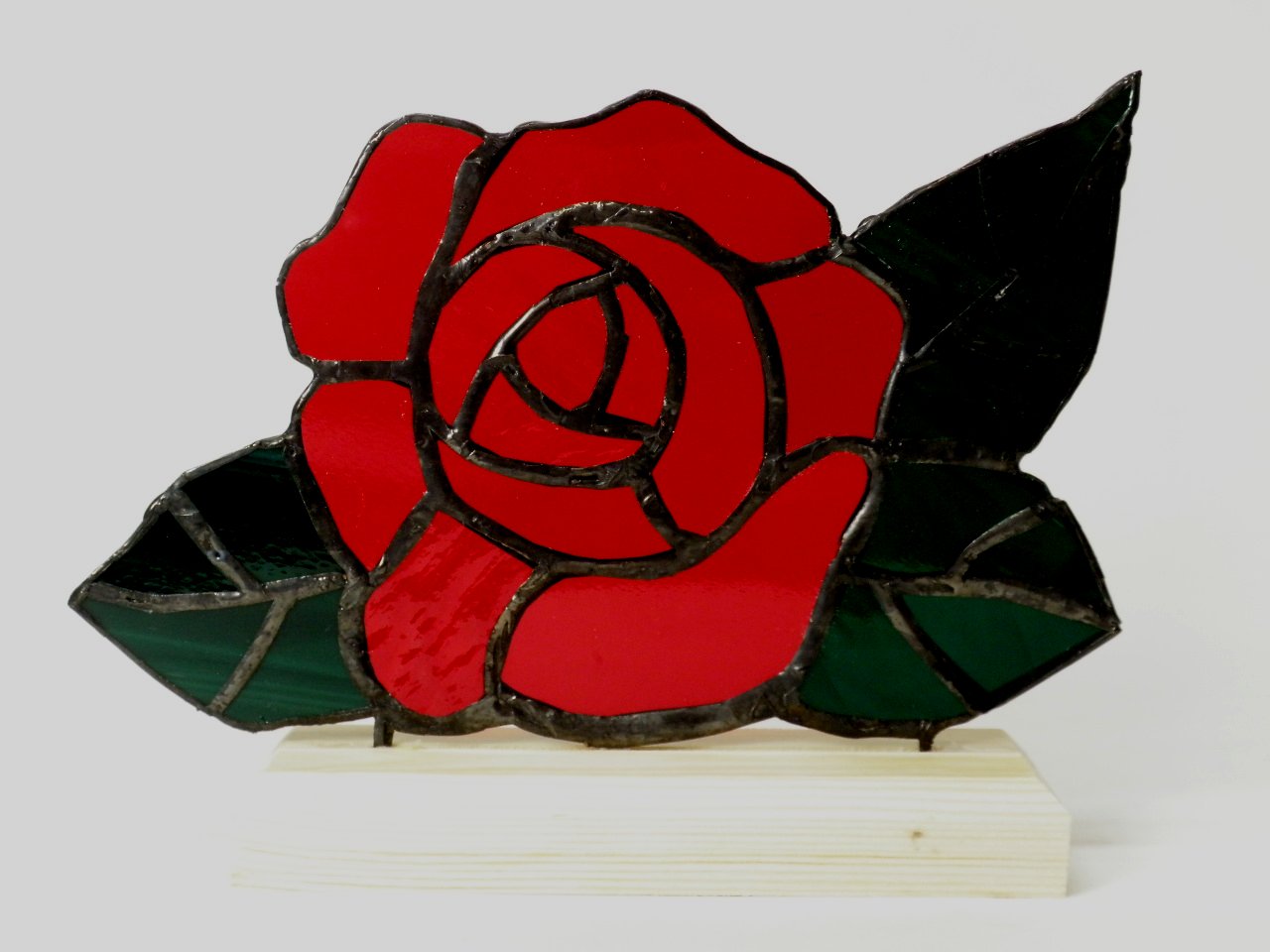 ステンドグラス 薔薇パネル レッド Iichi ハンドメイド クラフト