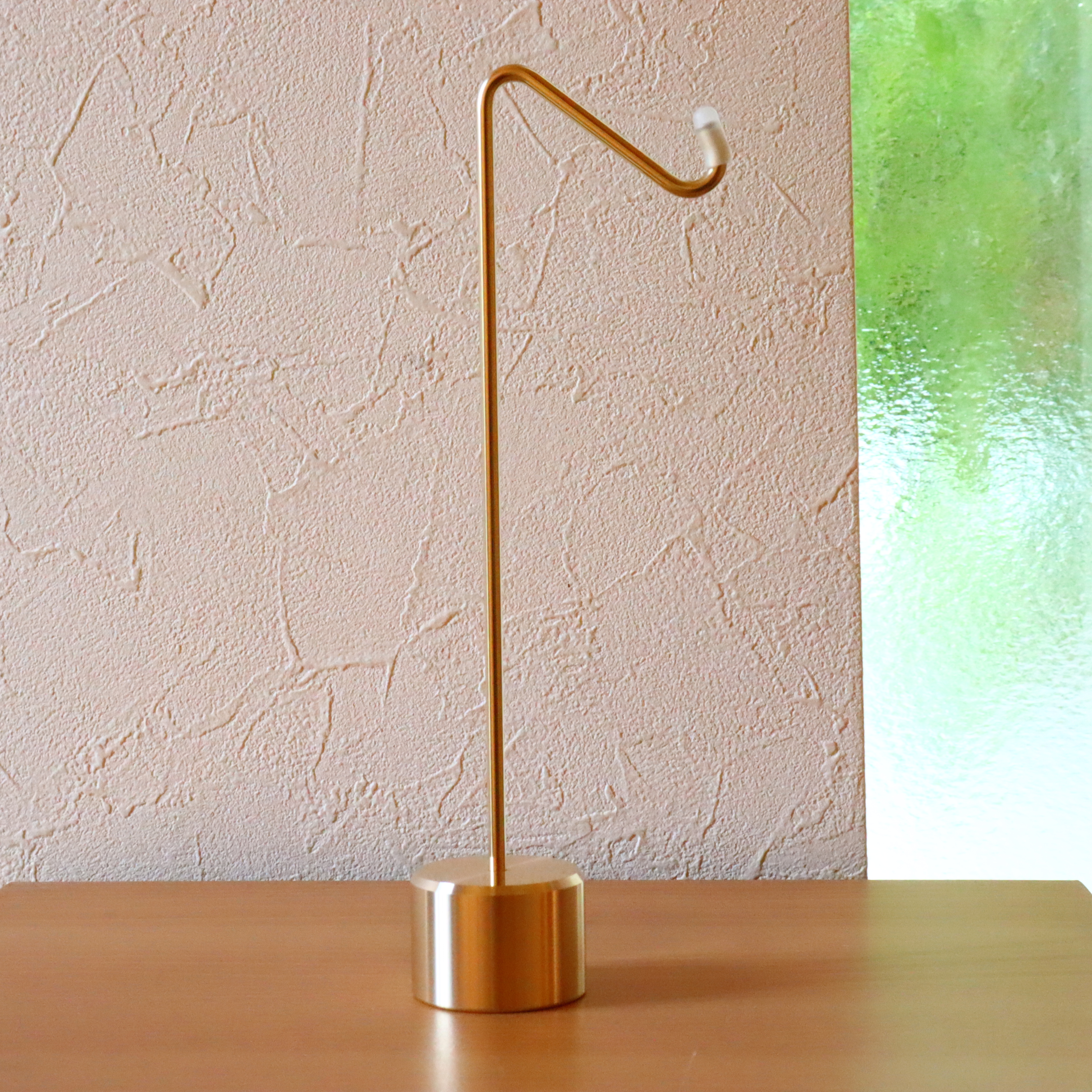 職人直送 真鍮 無垢 メガネスタンド 眼鏡スタンド めがね置き メガネかけ 眼鏡掛け おしゃれ 収納 通販 Iichi ハンドメイド クラフト作品 手仕事品の通販