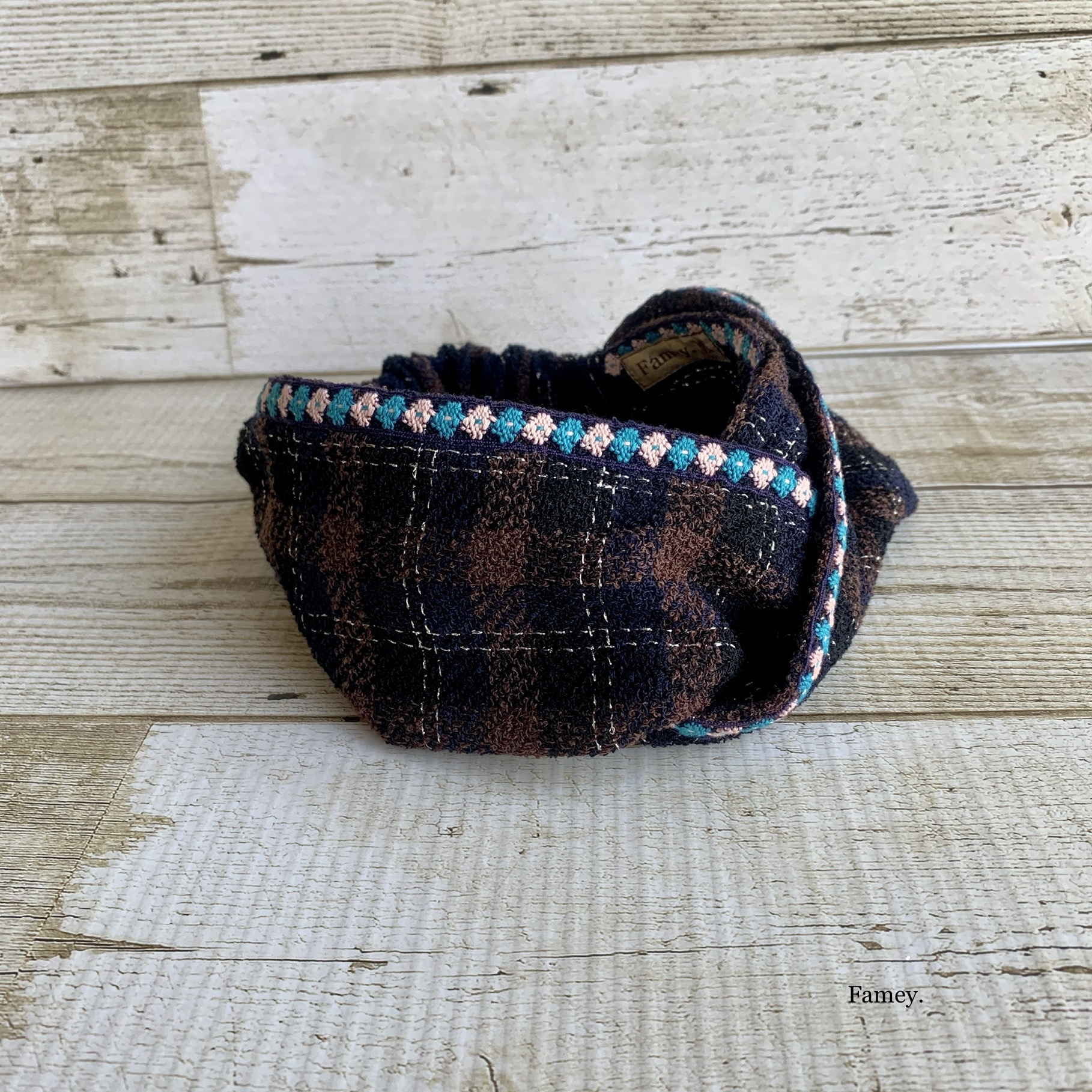 大人かわいい秋冬お花ヘアバンド 小さめサイズ ウール レース ベイクドカラー Iichi ハンドメイド クラフト作品 手仕事品の通販