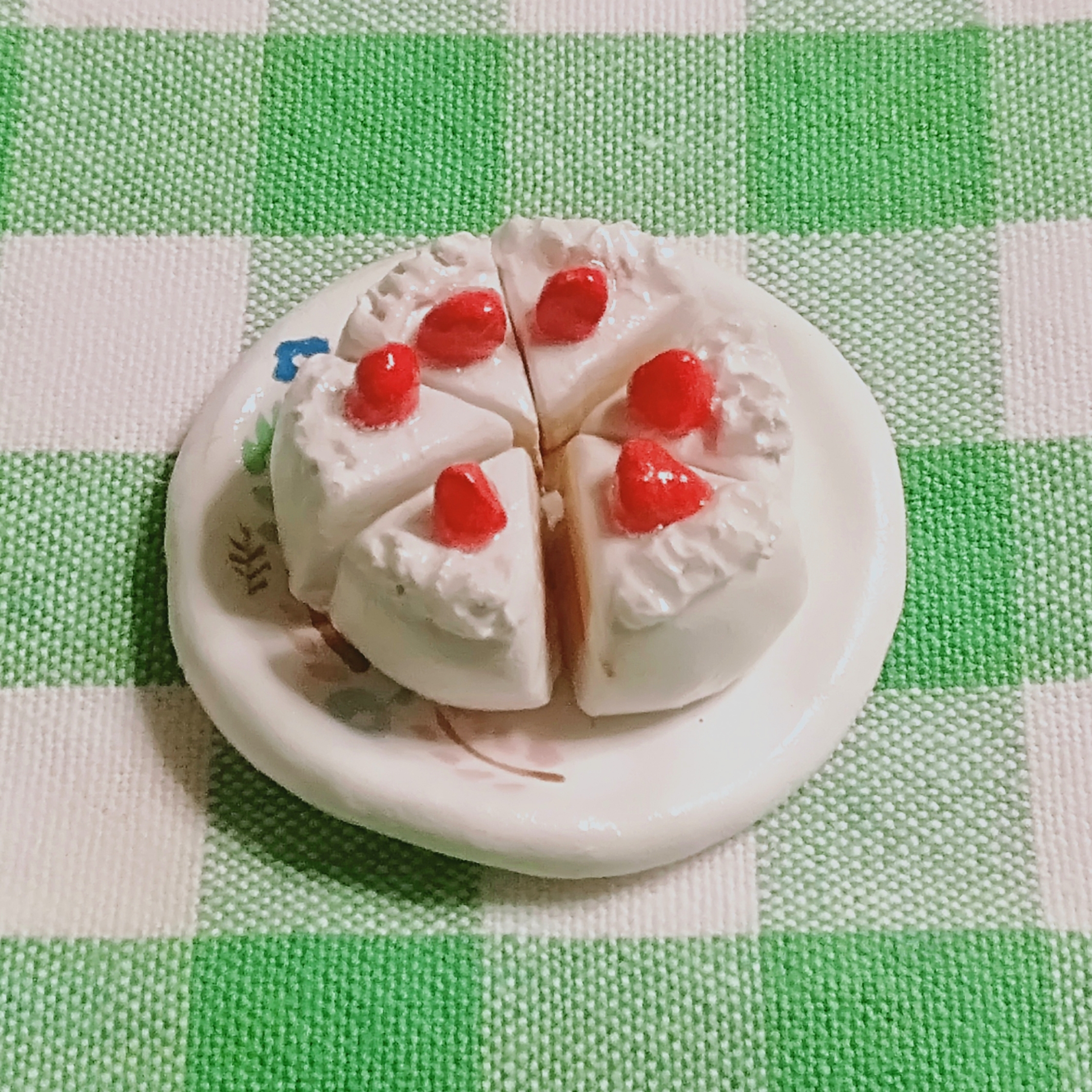 イチゴのショートケーキ ６ピース Iichi ハンドメイド クラフト作品 手仕事品の通販