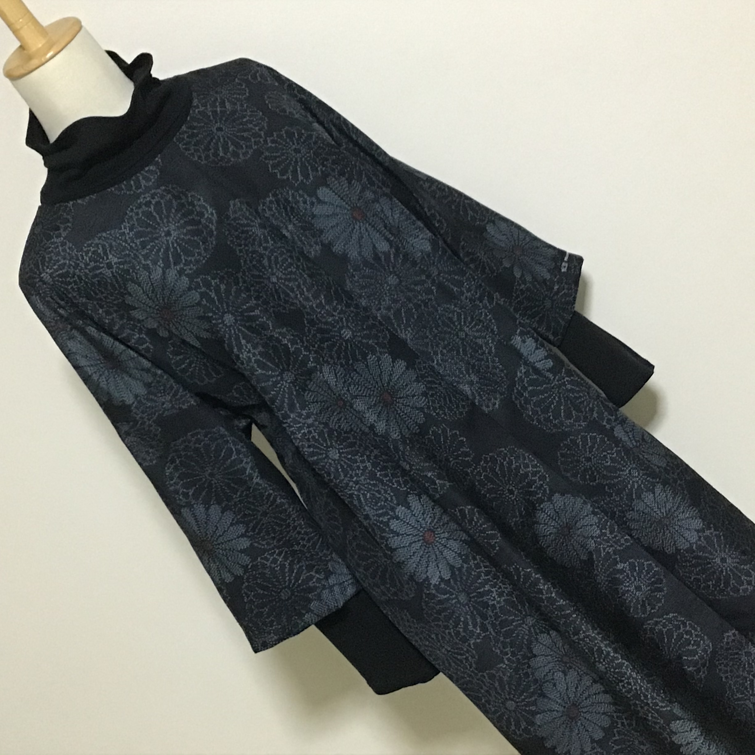 着物リメイク 2l 3l寸法の七分袖コクーンワンピース 十日町紬 Iichi ハンドメイド クラフト作品 手仕事品の通販